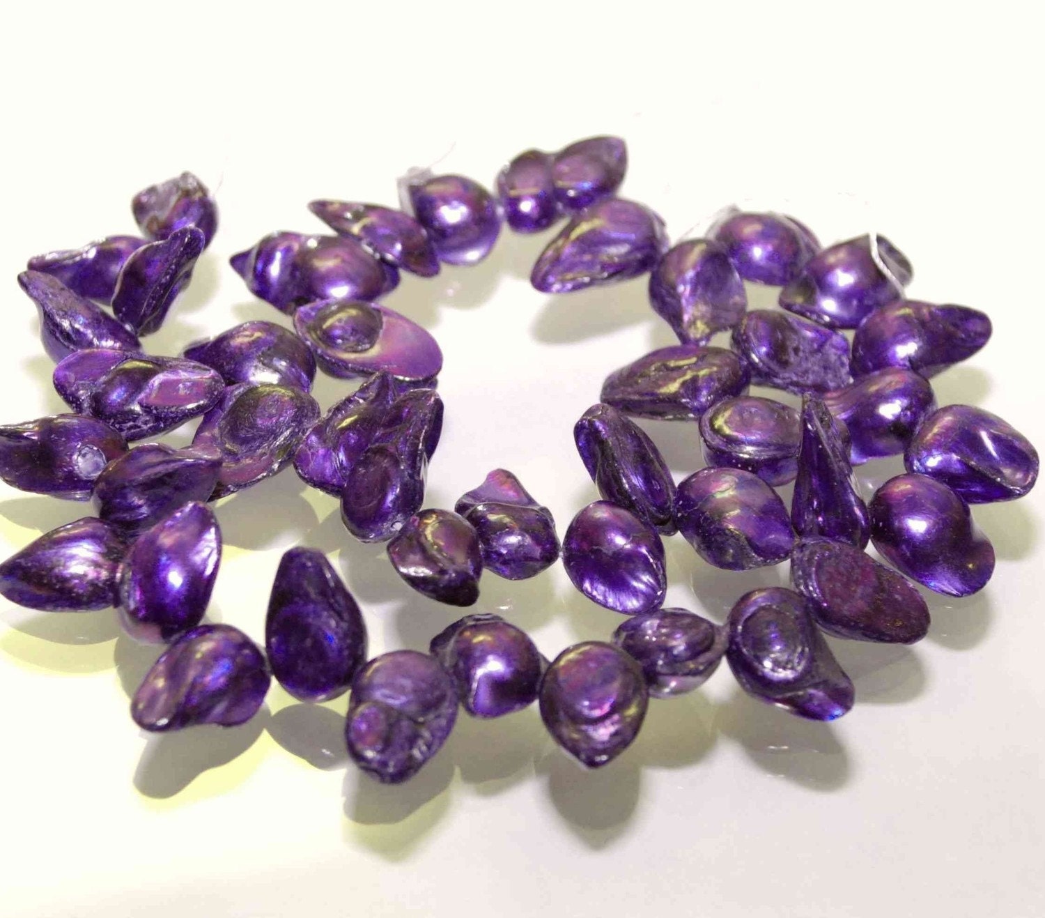 SALE! 10mmX20mm large 15" full strand teeth biwa dancing freshwater pearl, Purple color baroque pearl,---On Sale