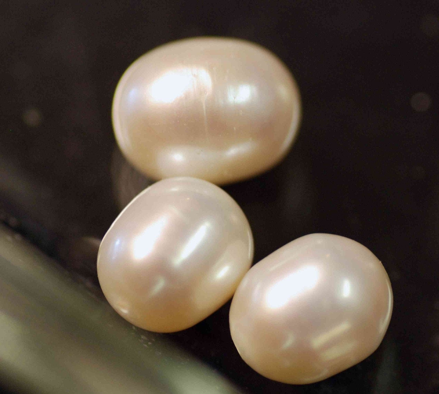 Rice Pearl Freshwater Pearl ivory white 10X12mm LARGE----matched earrings pendant set  B2005