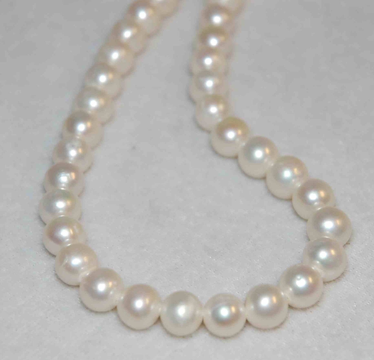 NEW AA+ 7-7.5mm Full Strand Natural ivory white, round off Freshwater Pearl- very Round potato 15.5 inch strand pearl beads---HOT deal