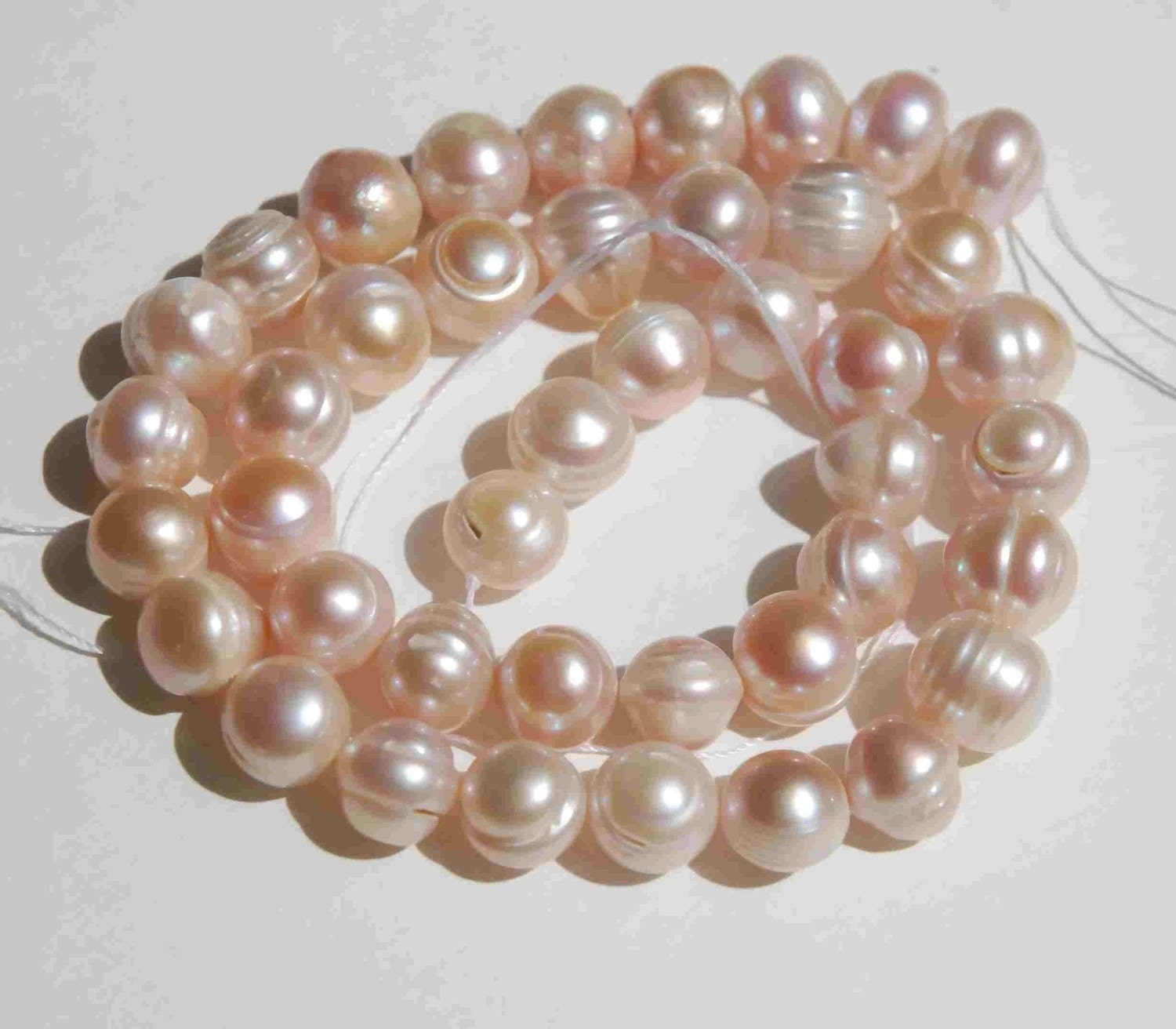 Baroque Pearl Freshwater  Pearl natural pink  pearl 10mm big pearl full strand  15" 40 plus pieces round pearl promotion sale