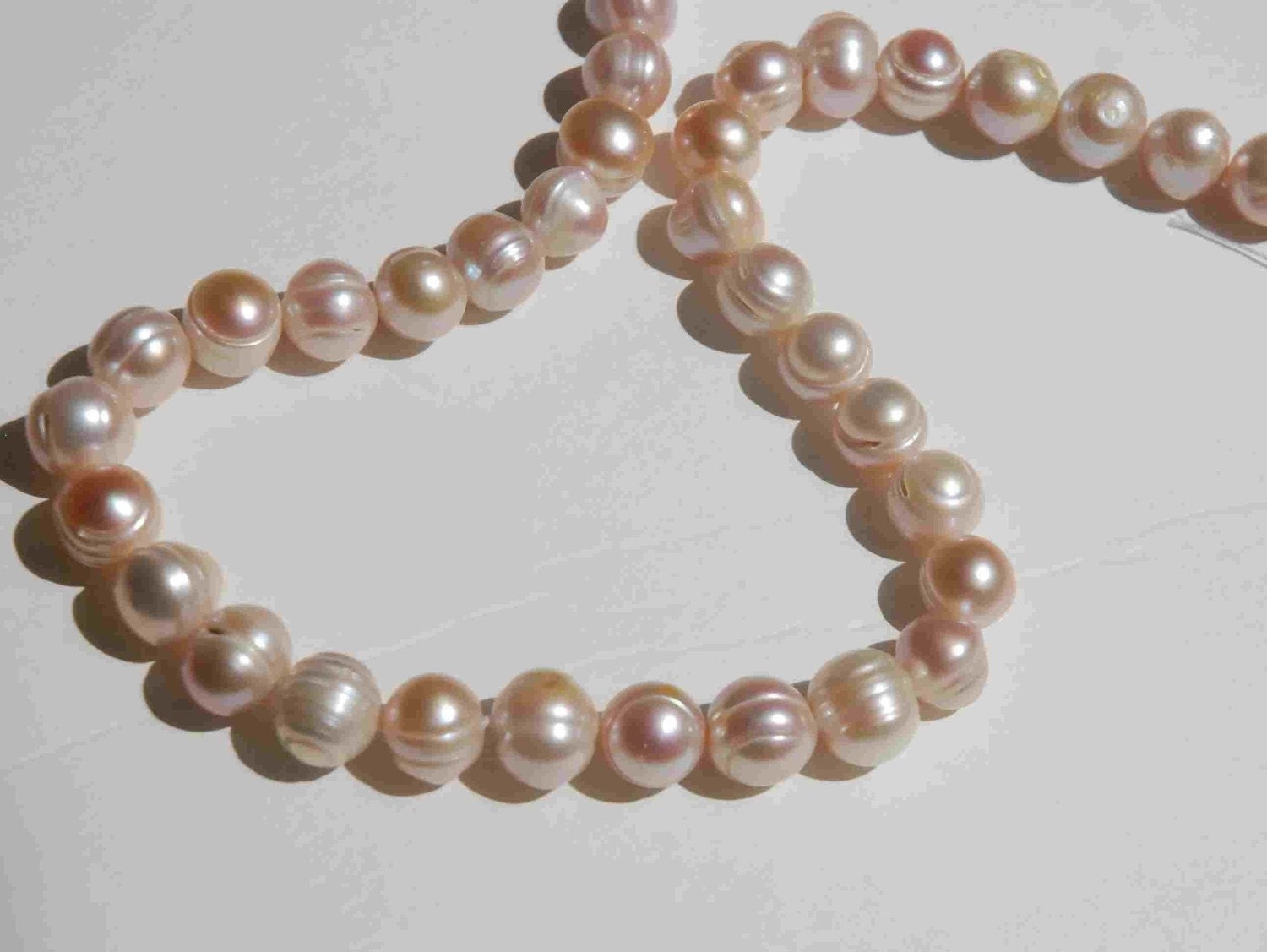 Baroque Pearl Freshwater  Pearl natural pink  pearl 10mm big pearl full strand  15" 40 plus pieces round pearl promotion sale