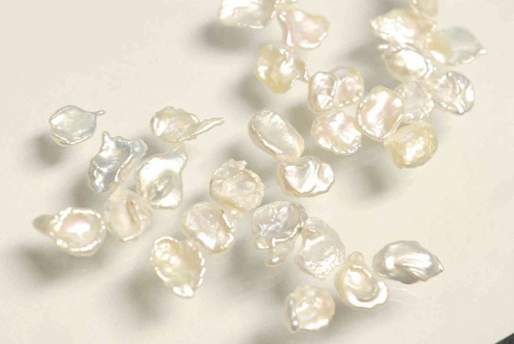Briolette White Keshi Pearls 6-8mmTop Drilled Dancing----15 pieces BRIOLETTE Beads------new arrival deal K3001S