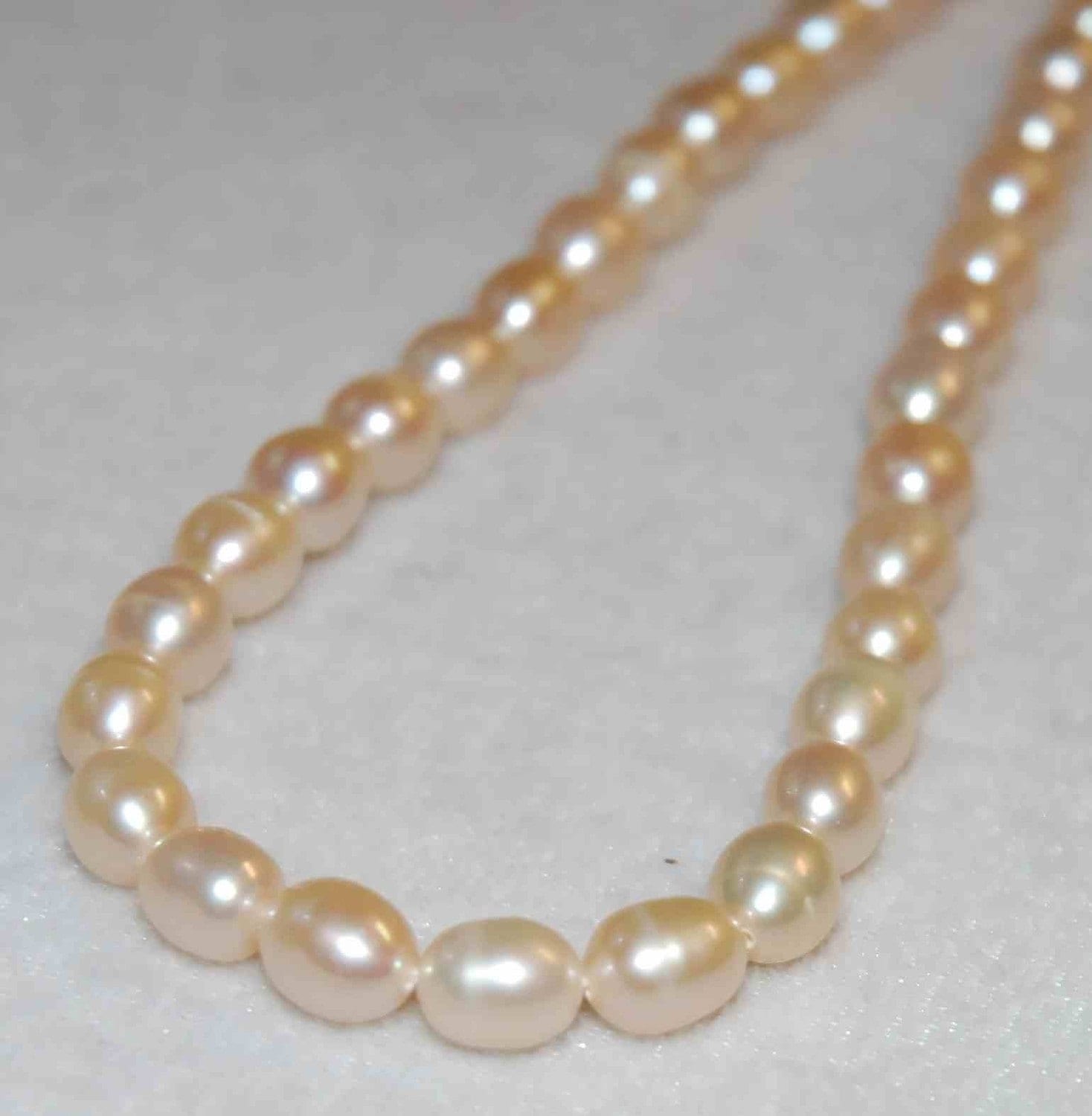 AA+ 6-7mm Rice oval Freshwater Pearl, natural champagne pink pearl beads---15''  full strands 55pc loose pearl beads----Deal Sale