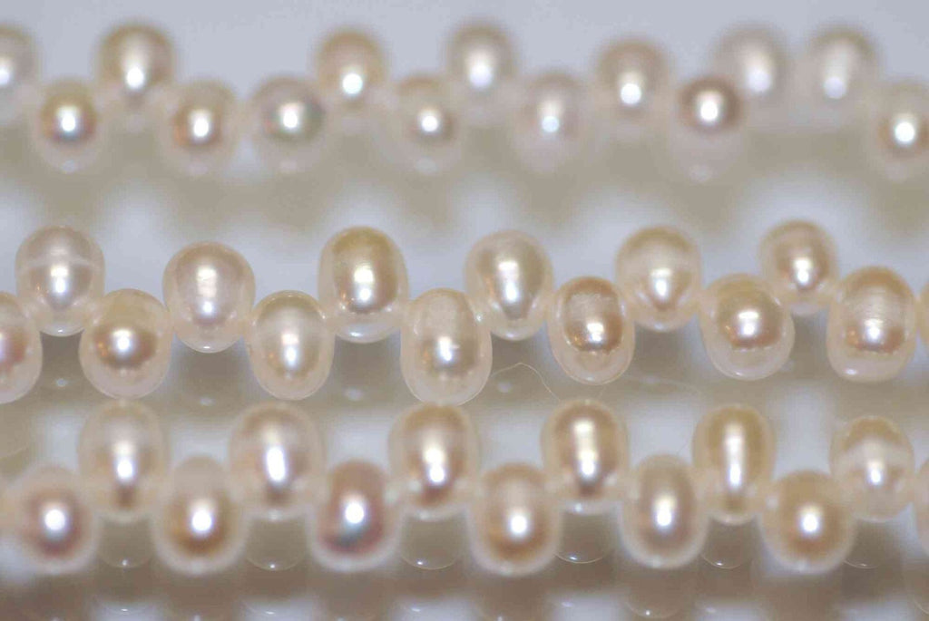 AA 5X8mm Top Drilled Rice Pearl Ivory White Dancing briolette Freshwater Pearls----full strand 15" -----Excellent Bargain