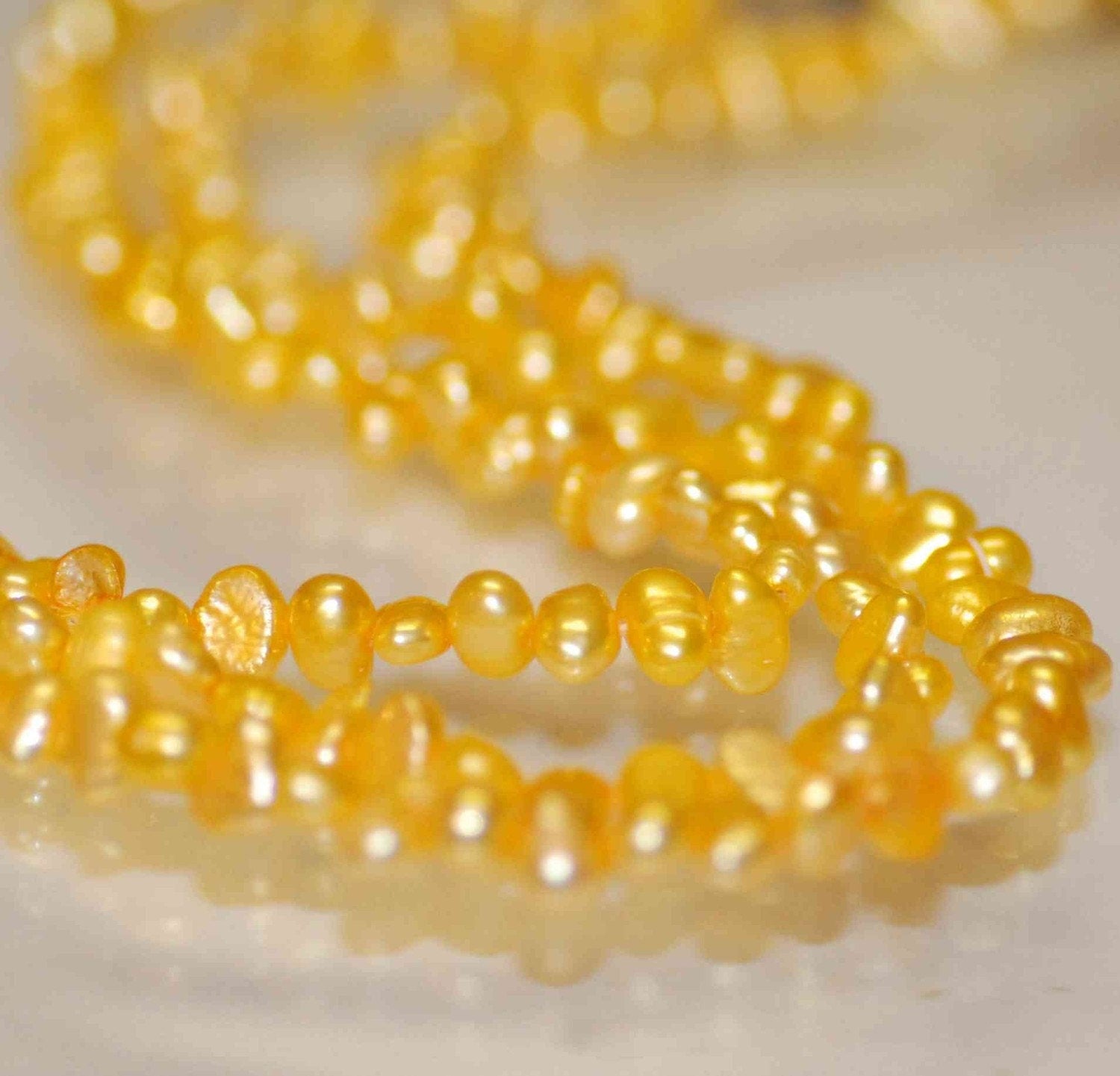 AA 5-6mm Corn Pearl Baroque Pearl Nugget Pearl Freshwater Pearl gold yellow, 15" full strand 65+ pcs loose pearl beads Wholesale #CB6009