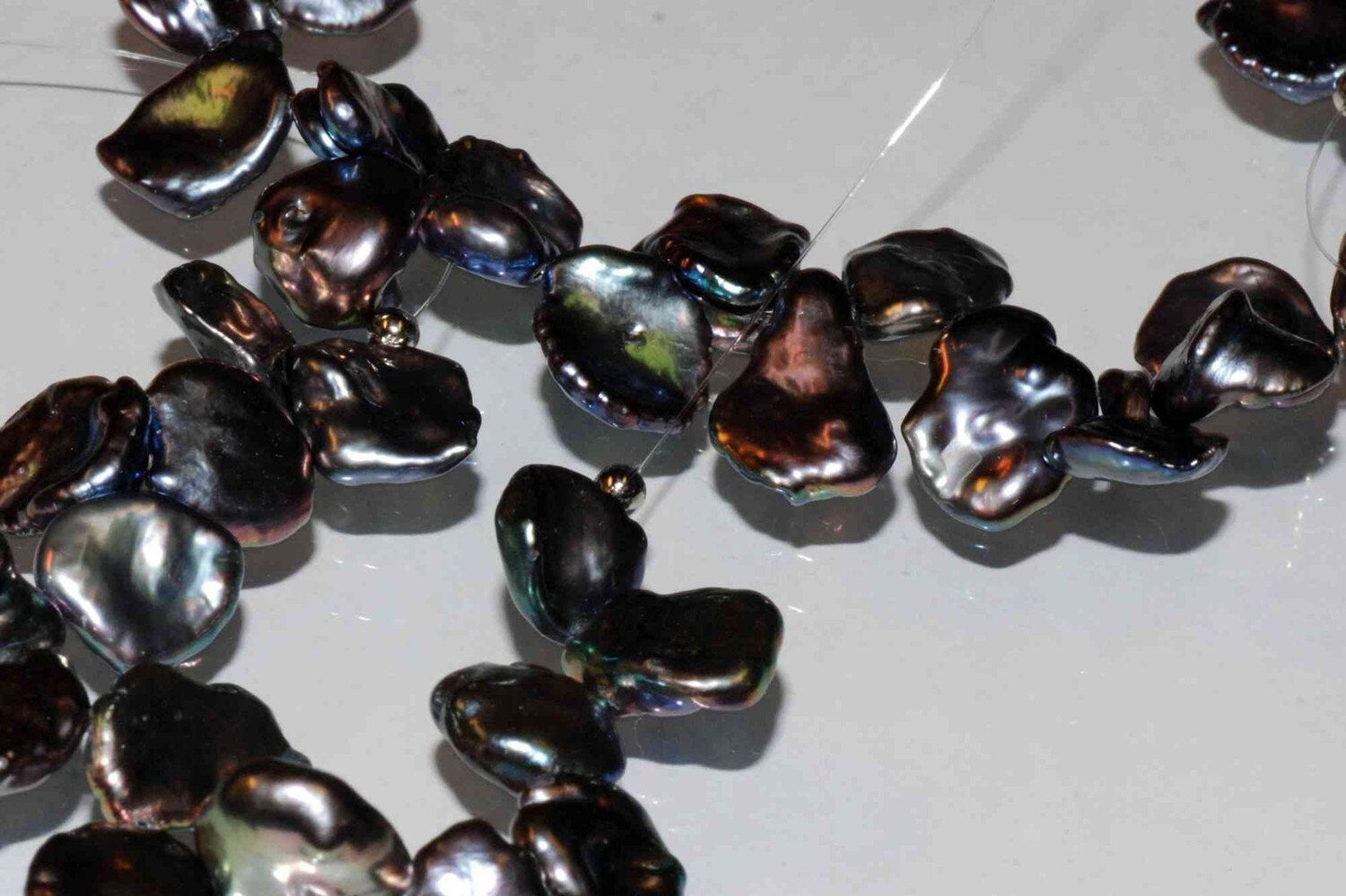 10mmX12mm AAA Briolette Peacock Keshi Freshwater Pearls----Top Drilled Dancing---- Short Strand 12pc BRIOLETTE Beads K3007