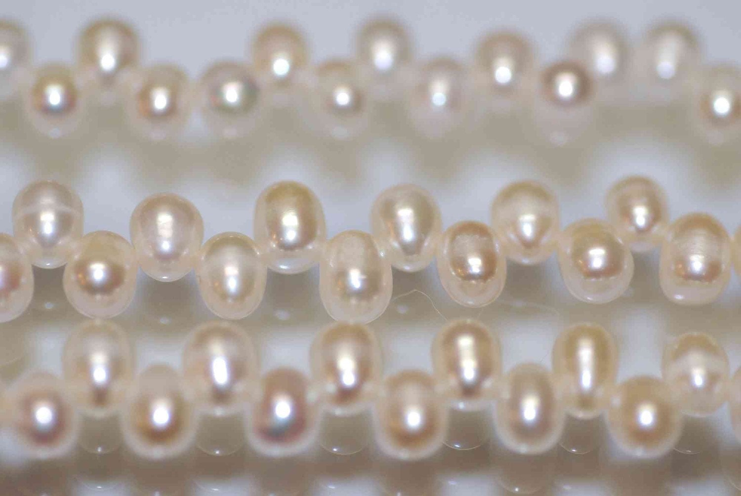 AA 5-6X7-8mm Top drilled Dancing Freshwater Pearl, ivory white briolette tear drop pearl beads, loose pearl 15" full strand--Bargain
