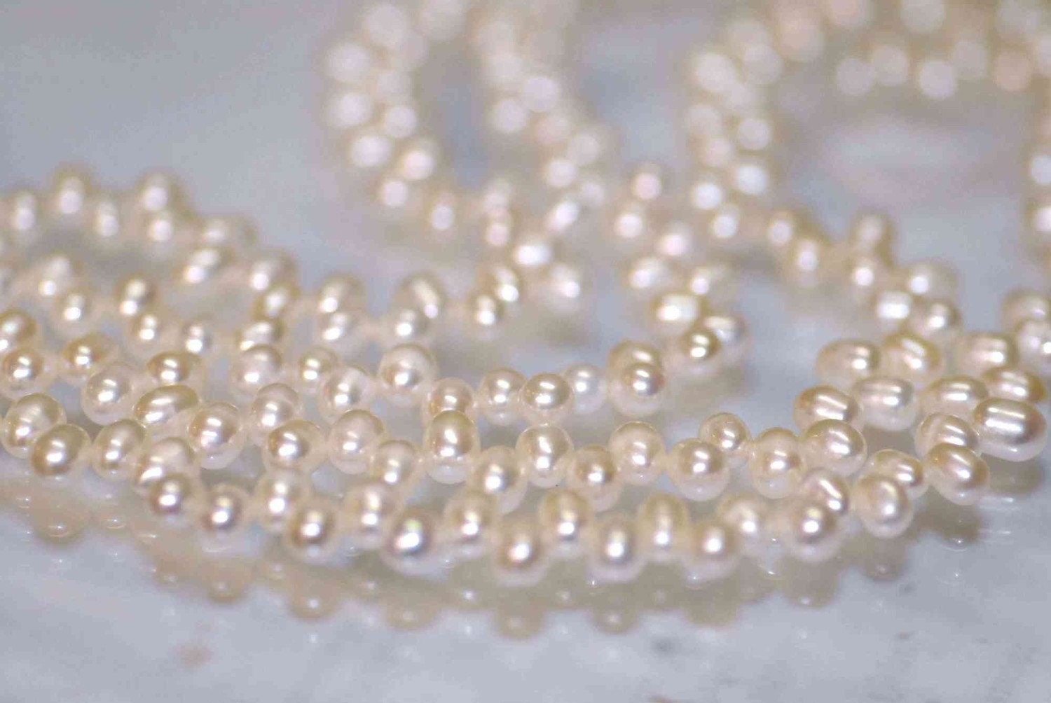 AA 5-6X7-8mm Top drilled Dancing Freshwater Pearl, ivory white briolette tear drop pearl beads, loose pearl 15" full strand--Bargain