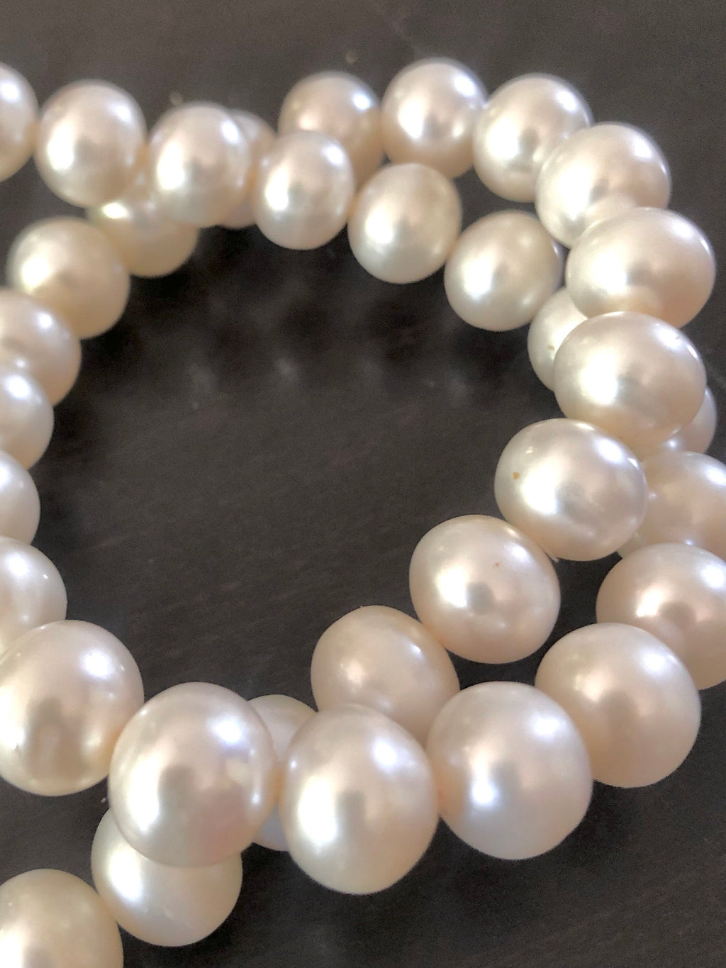 AA 10-11mm Large  Roundel Round Freshwater Pearl Off round  Pearl Natural Ivory White 15'' Full Strand 38+ pc genuine pearl---#RS3009