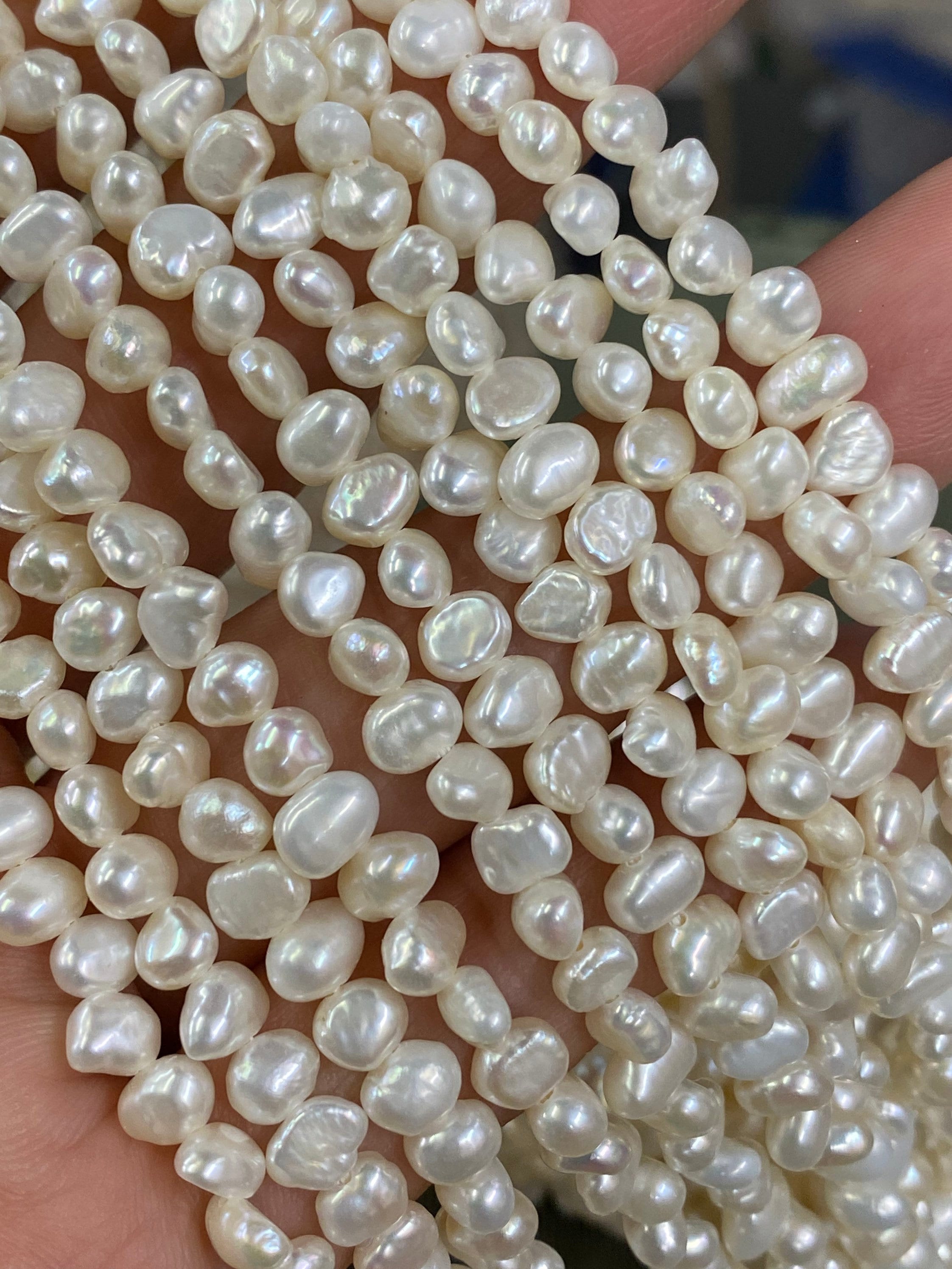AA or AAA 4-5mmX5-5.5 small baroque nugget pearl, full strand seed pearl, ivory white color pearl 14.5“ 85+pc beads NEW