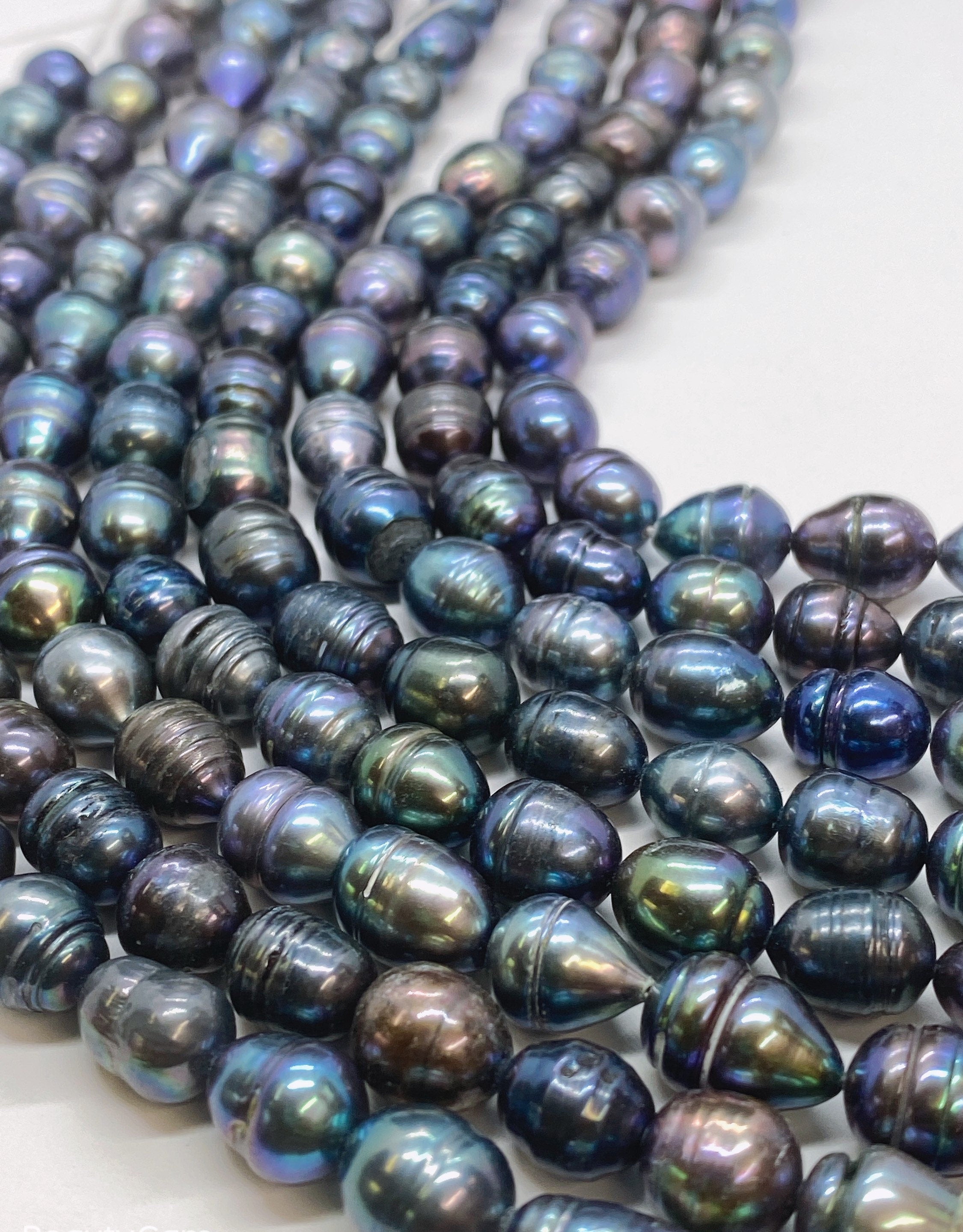 FLASH Sale 8-9mm X10-11mm Rice Baroque Pearl Tahiti look peacock blue Freshwater Pearls beads--15" full strand 37 pc #DR3401