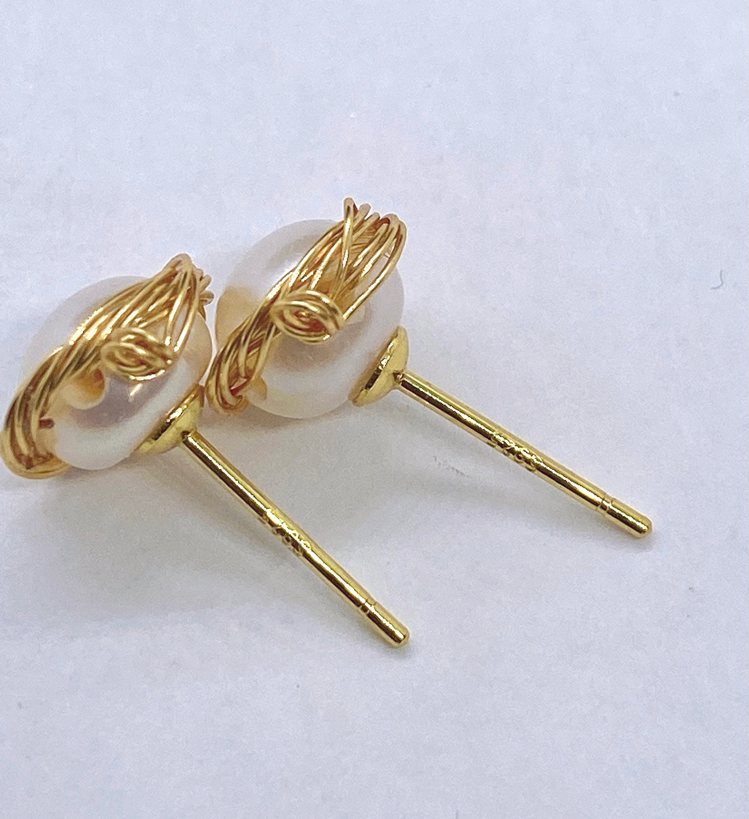 Solid 925 starling silver with 18k gold vermeil  wired Earring stud with hook round freshwater pearl and post -- pair 2 Pc -F9123