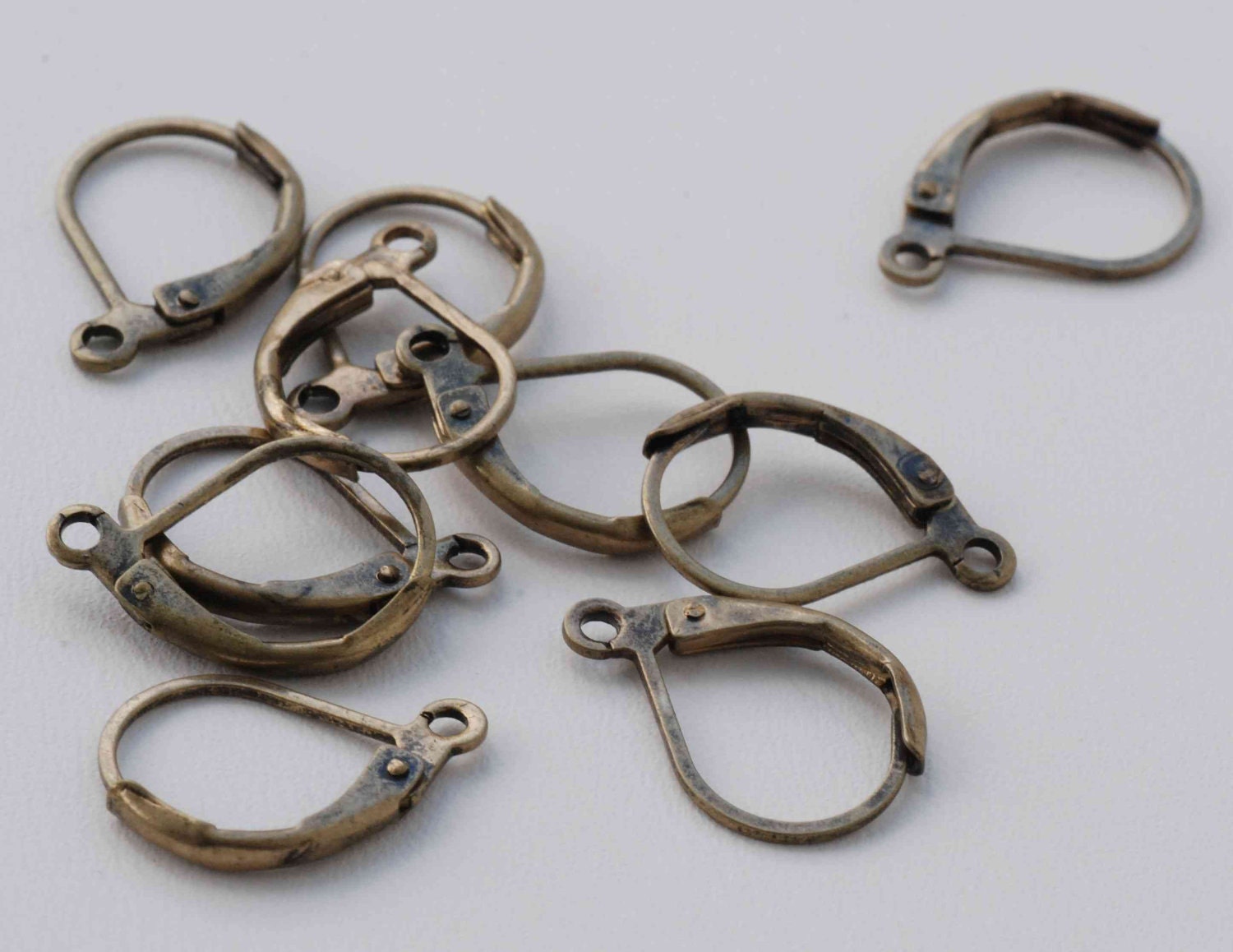 Antique Copper Lever Back Earring Wire with French Ring - Nickel Free - 20 Pc -F9003