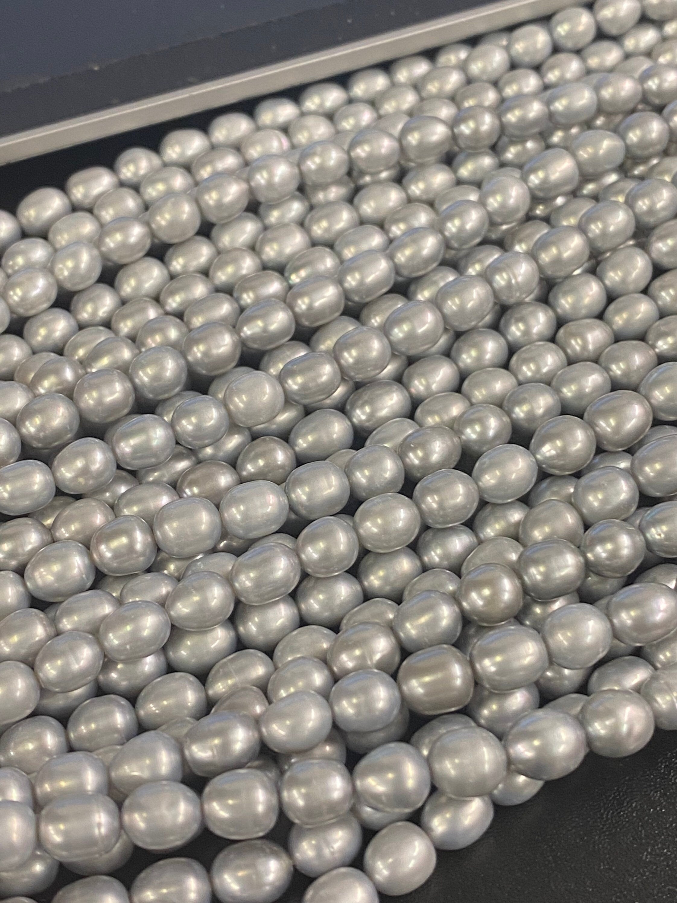 AAA 7mmX 8mm Silver Grey rice freshwater pearl, platinum grey Rice oval Pearl, 15" full Strand genuine pearl beads---New Deal SALE