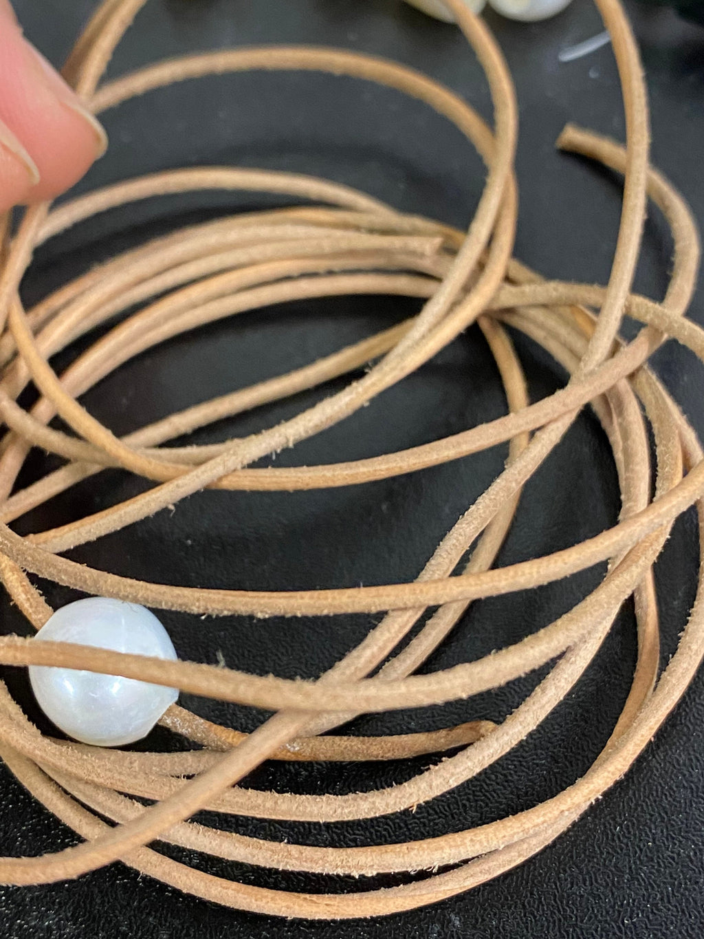 1.5mm Natural Tan Leather Cord, handmade Distressed Matte Finish, Large hole Pearl Beads string yard high quality brown Tan Cord F9023