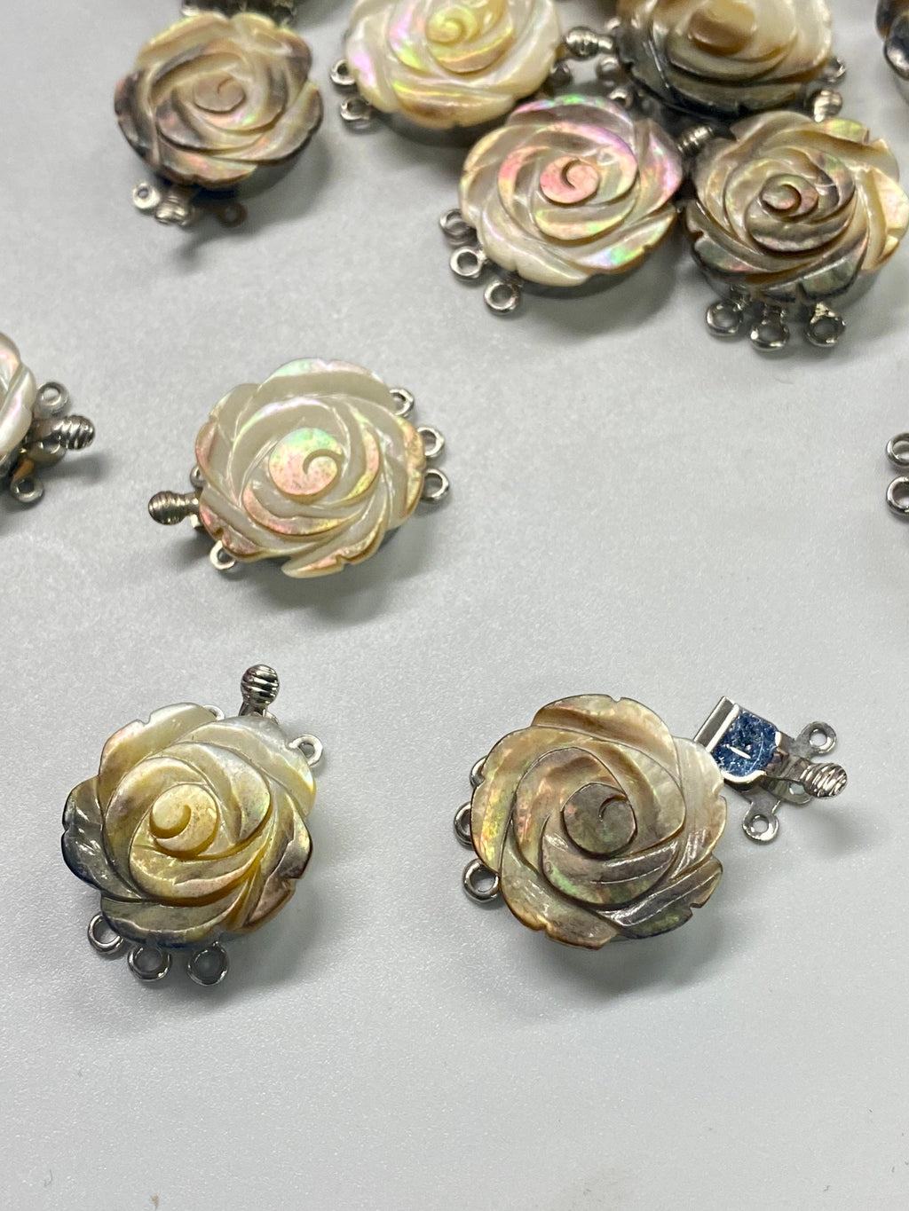 Clasp for Three strands design, 30mm Rose Flower clasp Made by mother of pearl, carved shell clasp for pearls-----PRomotion for designers