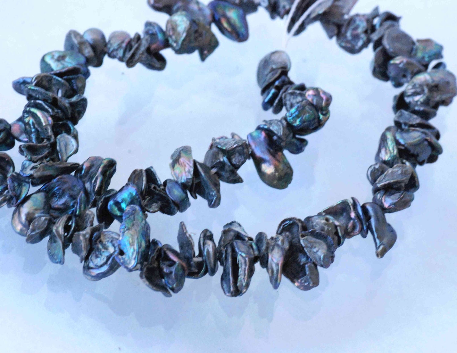 AA 5-6mm Tiny Keshi Pearls Center Drilled peacock blue pearl----full strand 15" keshi pearl Beads----NEW Arrival SALE