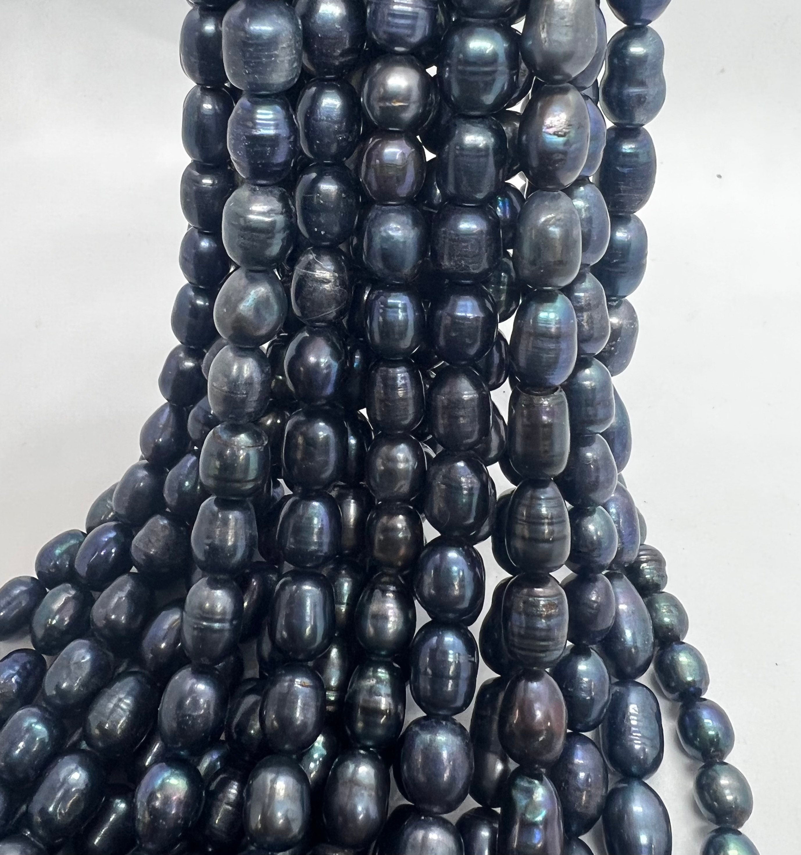8mmX10-11mm Rice Baroque Pearl Freshwater Pearl midnight navy blue color oval pearl beads----15" full strand 38 pc #DR3049 NEW Sale