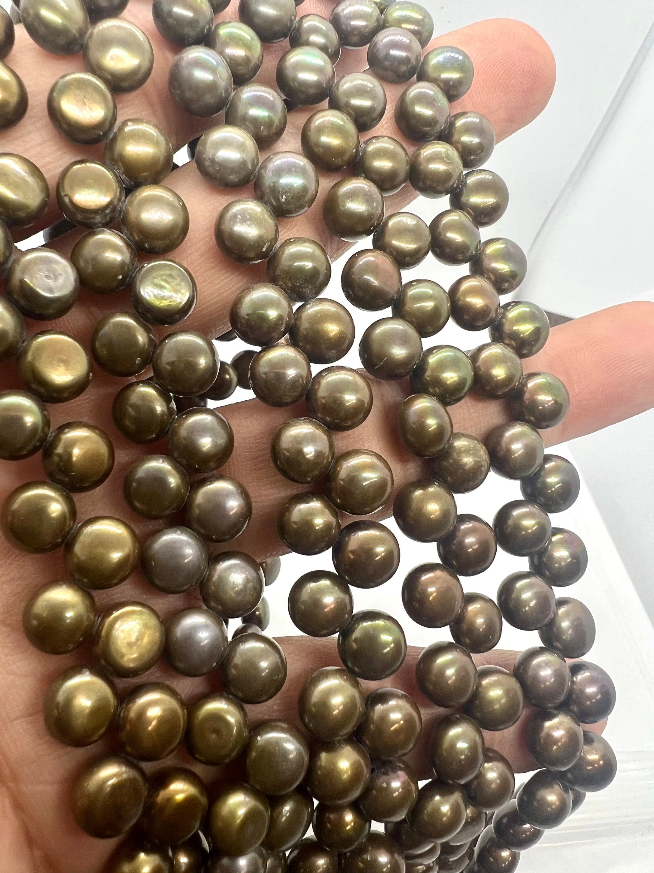 AAA 7mm briolett Top Drilled Dancing Freshwater Pearl, Vintage Olive Green round button pearl beads, half strand 7.5" 25 pc pearl beads