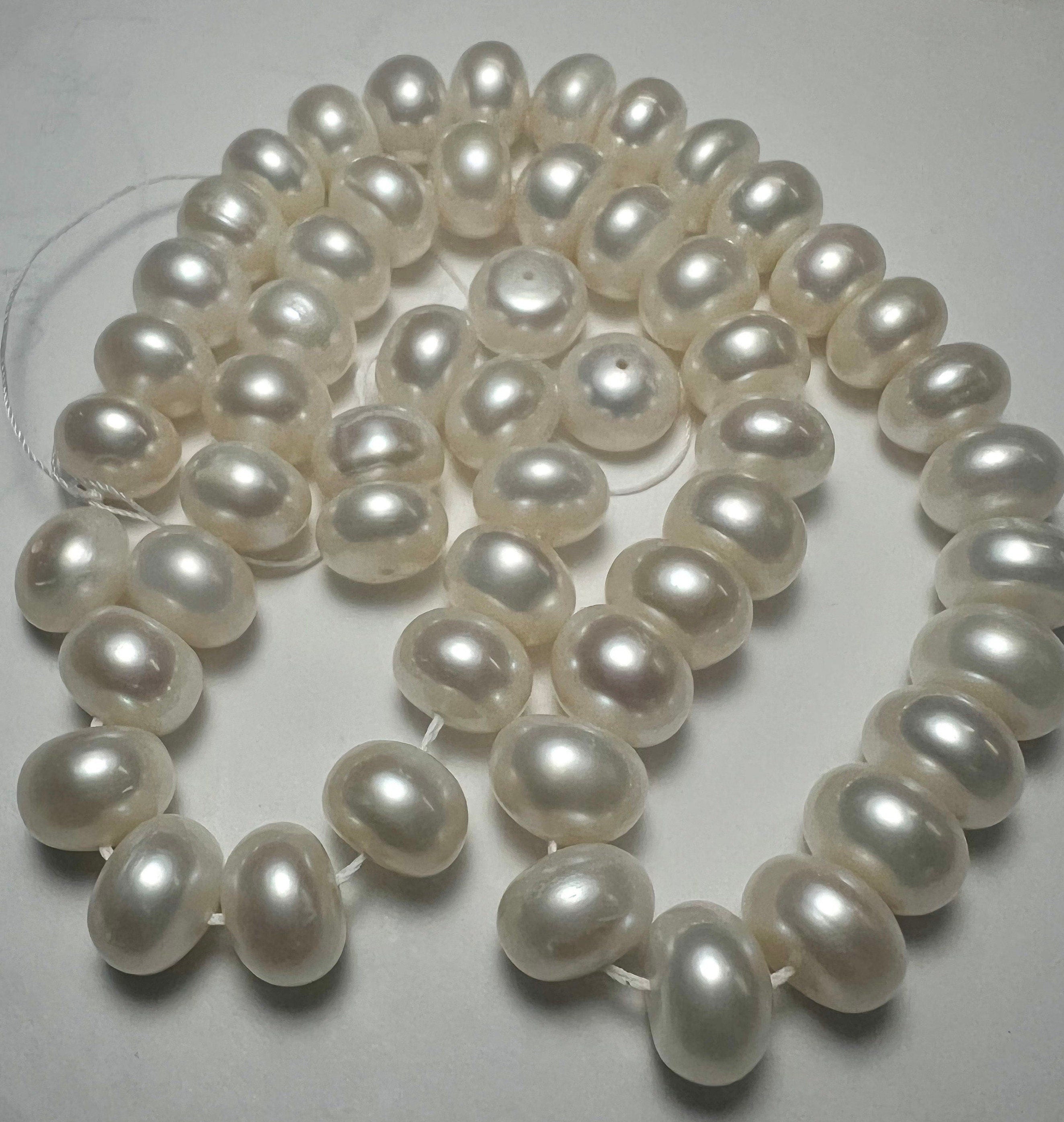 AAA 10-10.5mm, 11mm Large  Roundel Round Freshwater Pearl, Natural Ivory White 15'' Full Strand 52+ pc genuine button pearl beads--#RS3022