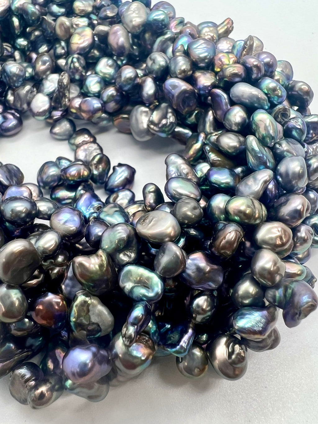 AA+ 5-6mmX6-8mm Briolette peacock blue Keshi Pearl, Top Drilled Dancing pearl, 15 pcs BRIOLETTE Beads, NEW deal K3011P