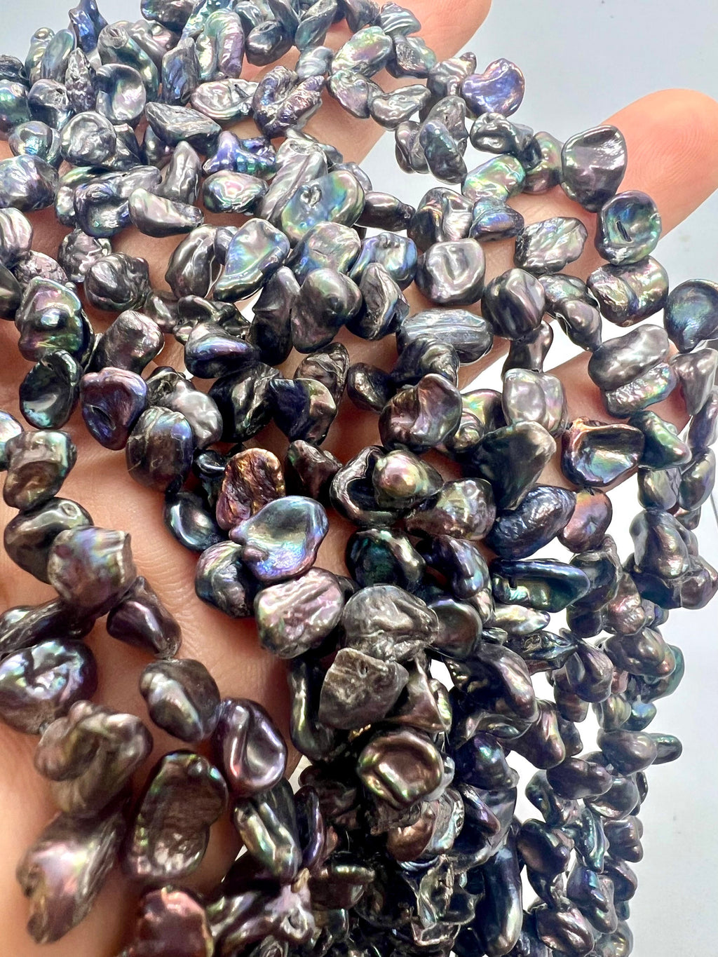 AA+ 7-8mmX9-10mm Briolette peacock black Keshi Pearls, Top Drilled Dancing pearl, 15" full strand 82+ pcs BRIOLETTE Beads, NEW deal K3012P