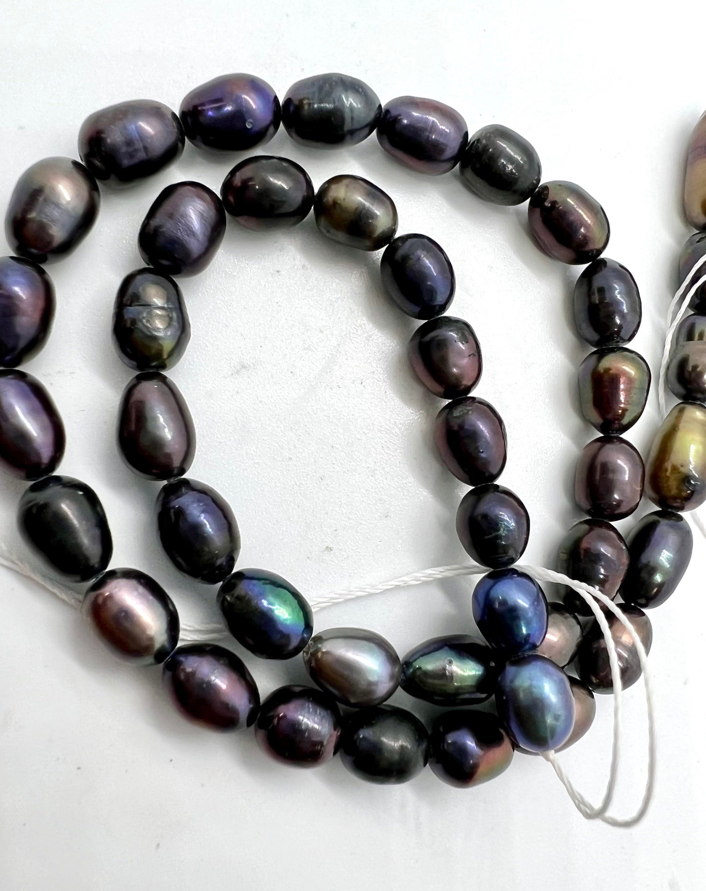 6mmX 7-9mm Rice Baroque Pearl Freshwater Pearl metallic peacock black color oval pearl beads, 15" full strand 40+pc #DR3050 NEW Sale