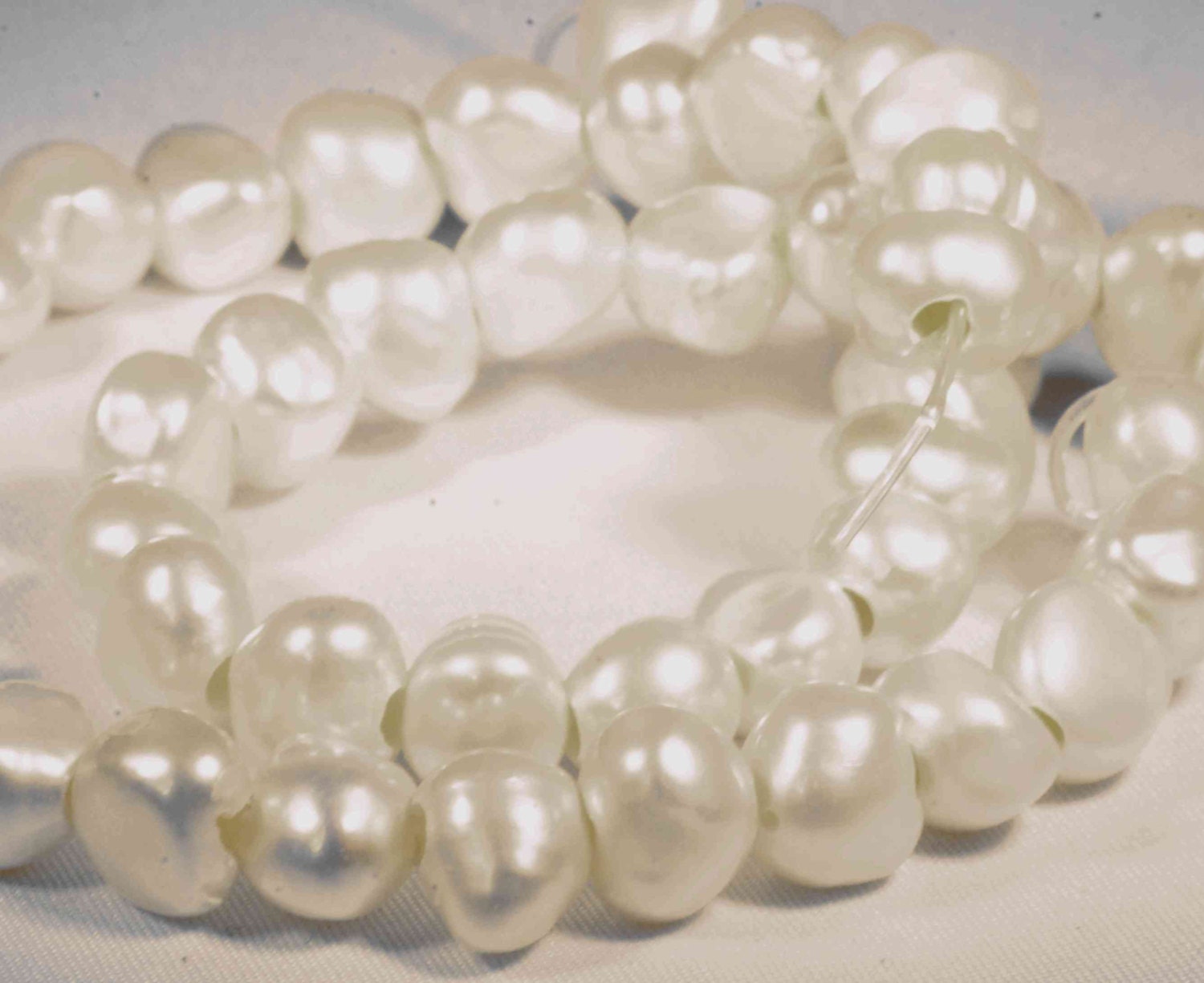 Large Hole Pearl 8-10mm Baroque Pearl Nugget Pearl Freshwater Pearl white ivory NEW ---10 pieces strand 2.2mm hole--high quality #LH8016