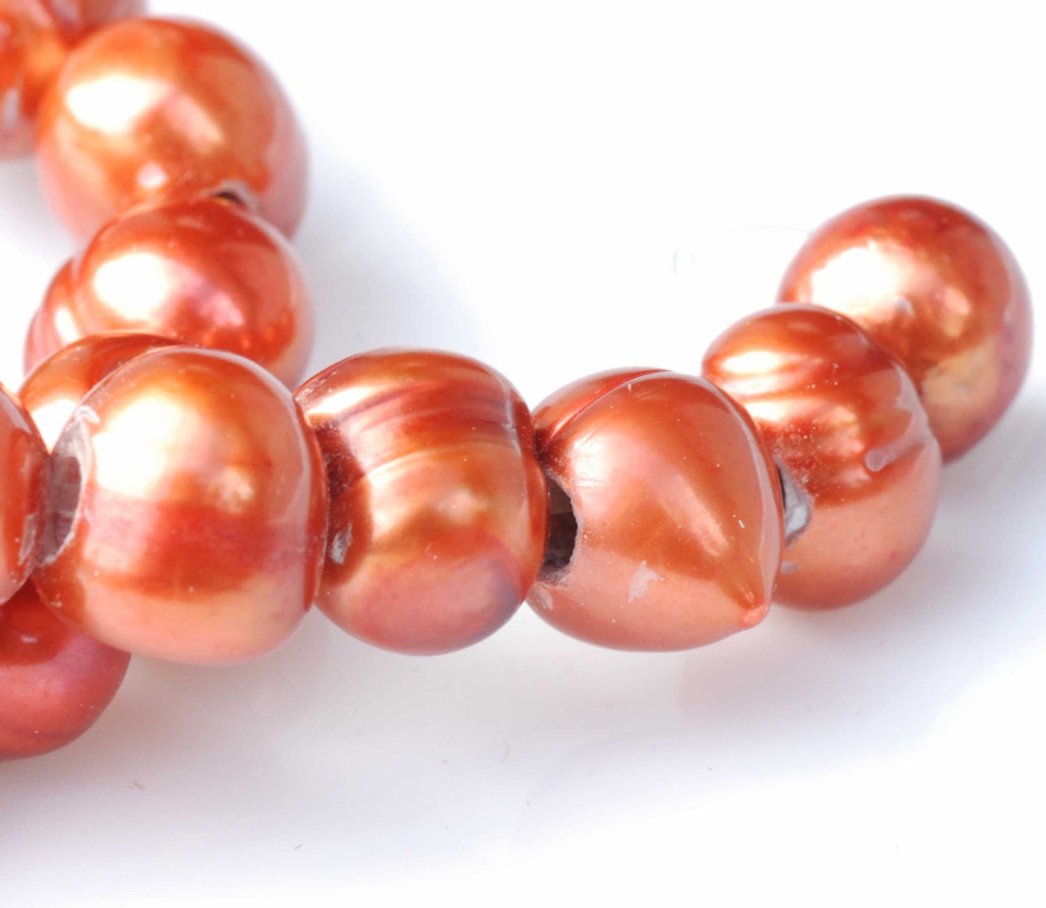 Large Hole Pearl Round Pearl Baroque Pearl Freshwater Pearl rust brown red 9-10mm with 3mm hole---8" half strand 23 pieces