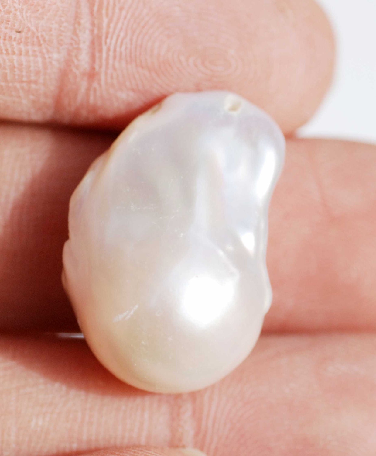 Baroque Pearl Unique Huge Flameball pearl Natural White Ivory cultured ---25-30mmX 14-18mm genuine pearl--WOW LUXUARY Bridal Pendant design