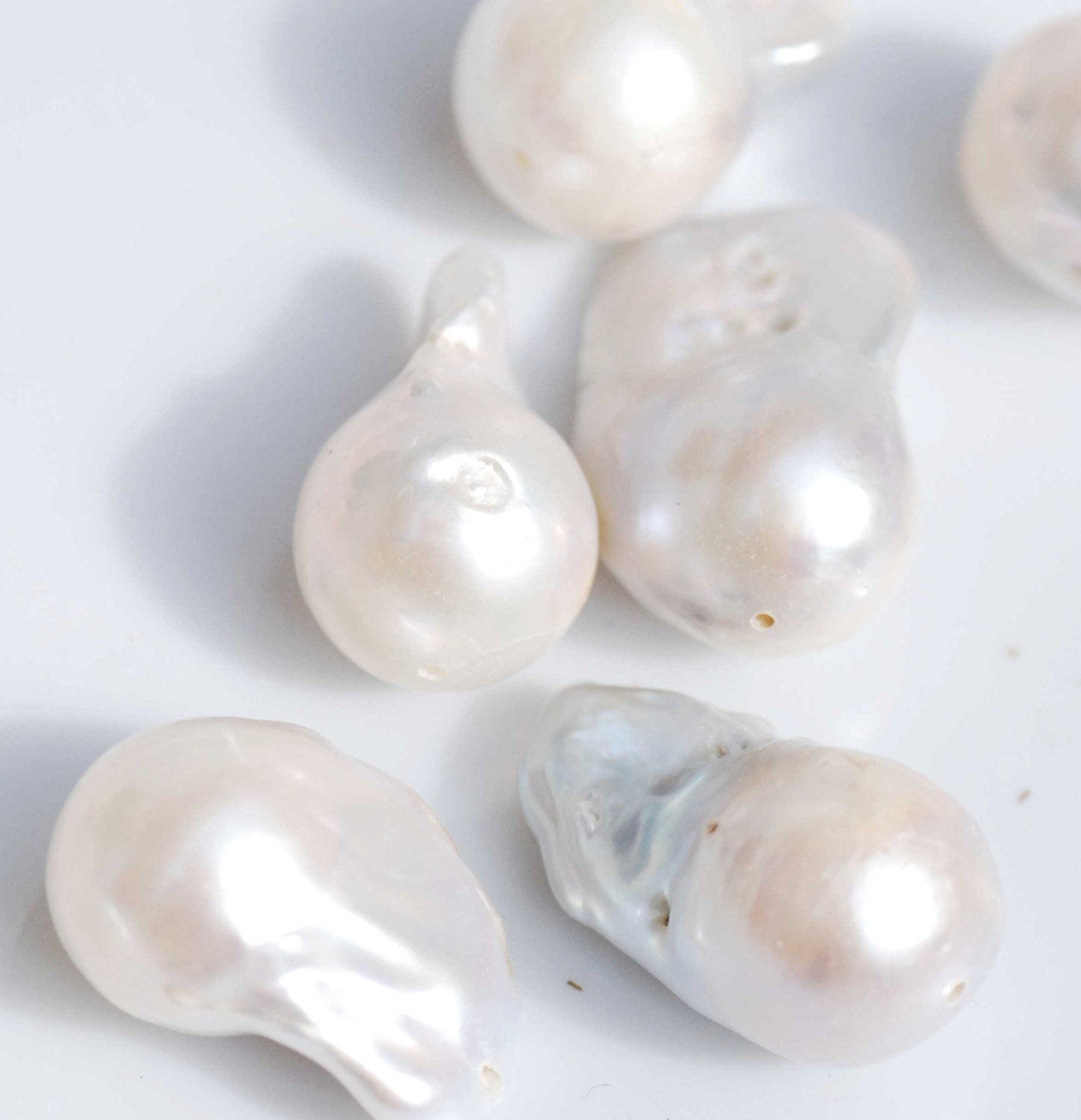 Baroque Pearl Unique Huge Flameball pearl Natural White Ivory cultured ---25-30mmX 14-18mm genuine pearl--WOW LUXUARY Bridal Pendant design