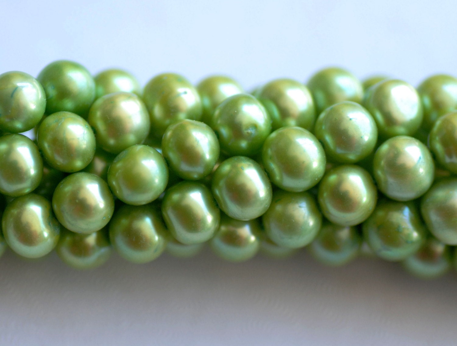 AA 7-8mm full strand 15"  Spring mint green Apple green color Freshwater pearl, round potato pearl 56 pieces R7080Y001---NEW arrival