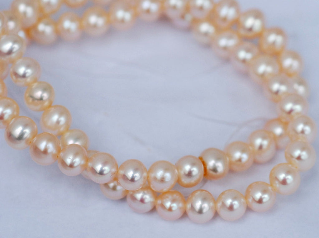 AAA 7-8mm Natural Champagne color Freshwater Pearl Round off oval potato Pearl----15" full strand--great quality 40% OFF