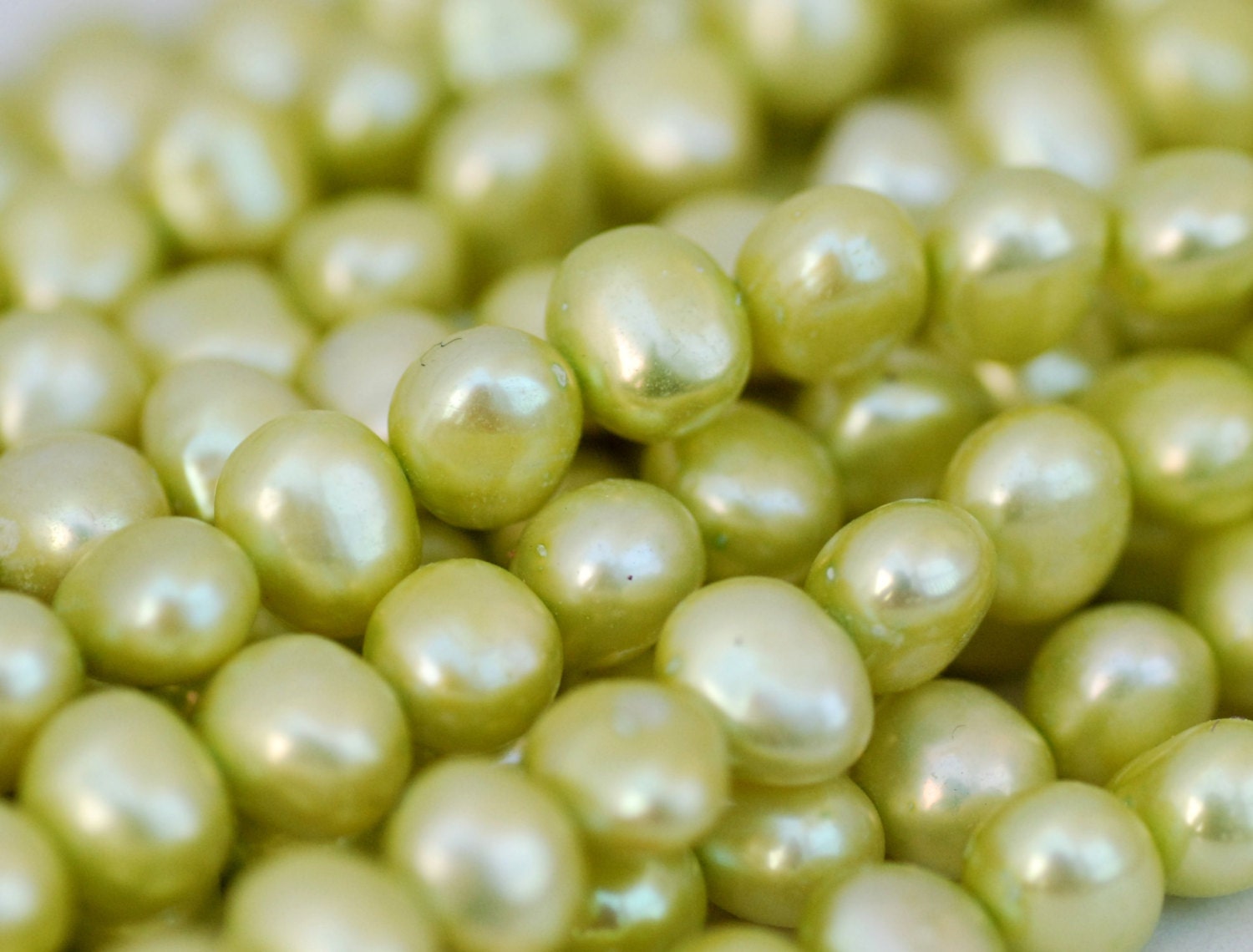AAA Corn Pearl Baroque Pearl Nugget Pearl Freshwater Pearl stunning apple green spring mint 8-9mm----15'' full strand 50pc #CB6033