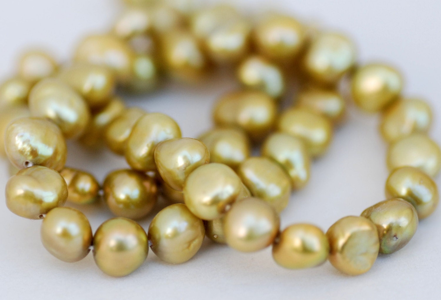 AA+ 8-9mm Corn Nugget Pearl Baroque Pearl stunning Olive green color Freshwater Pearl 15" full strand 50 pcs loose pearl beads  #CB6035 NEW
