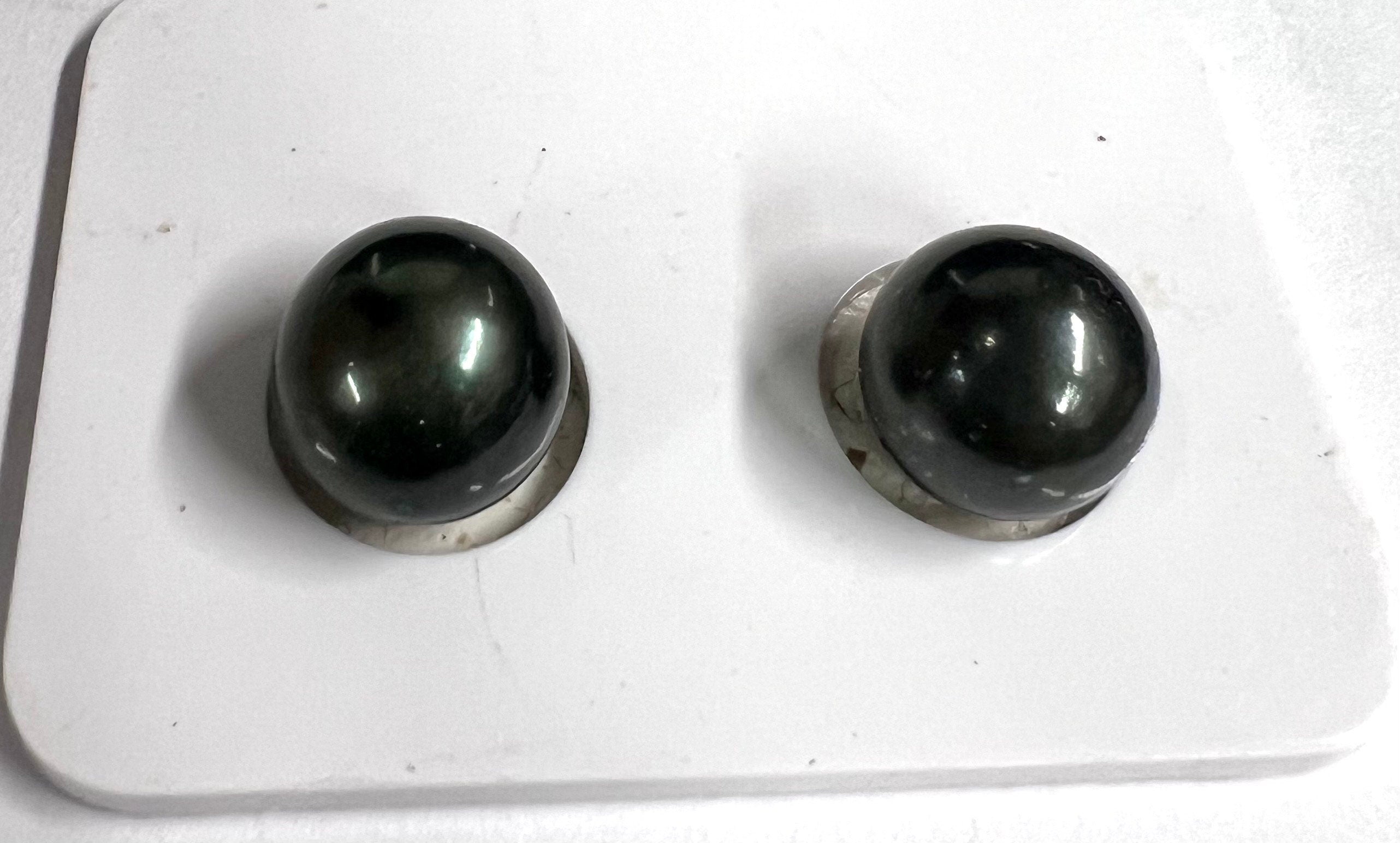 AAA quality Genuine Cultured Tahiti Peacock Black Pearl, 10.5-11mm round potato --sale as matched pair