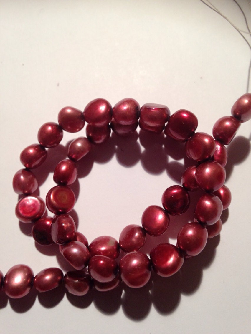 Freshwater Pearl Full strand of 8-9mm corn baroque pearl ----AA Red wine color--15" 50 pc #CB6043 NEW Arrival