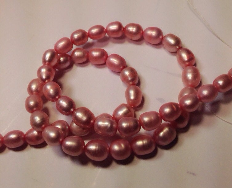 AA 6-7mmX 7-9mm Rice Pearl Oval Pearl Freshwater Pearl bubble gum pink pearl beads, barbe pink pearl----15" full strand 45pc #DR3012