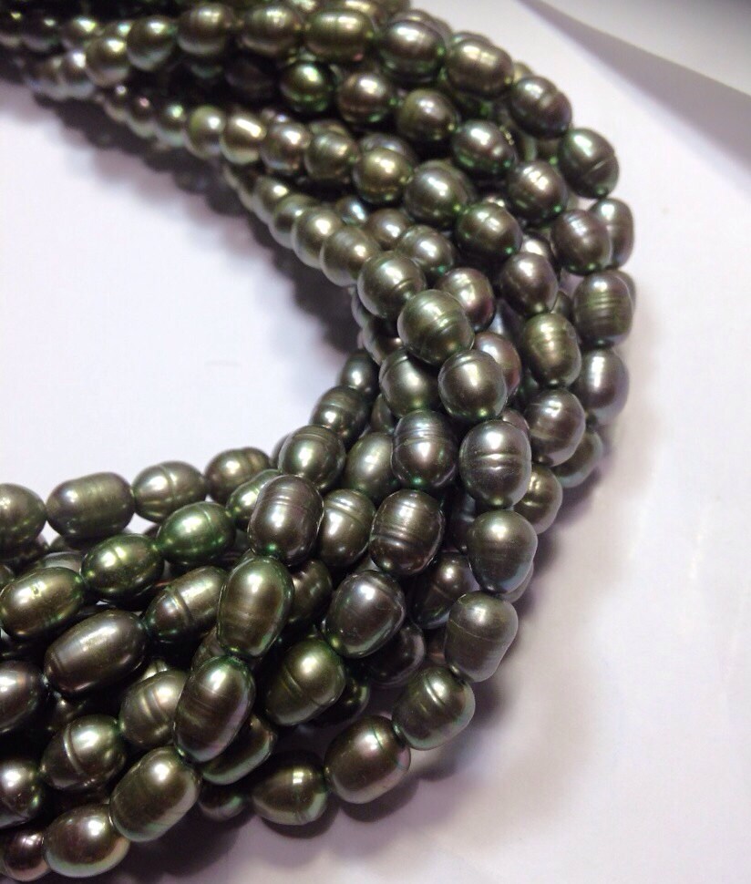 AA 6-7mm X 7-9mm Rice Oval Pearl Freshwater Pearl teal green pearl beads----15" full strand 45pc loose pearl #DR3015