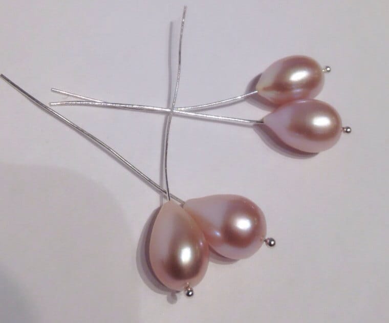 8X11mm AAA+ quality Tear Drop Pearl Freshwater Pearl natural lavender ----matched pair for earring-----NEW Arrival