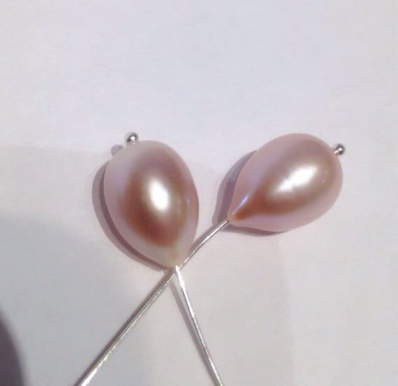 8X11mm AAA+ quality Tear Drop Pearl Freshwater Pearl natural lavender ----matched pair for earring-----NEW Arrival