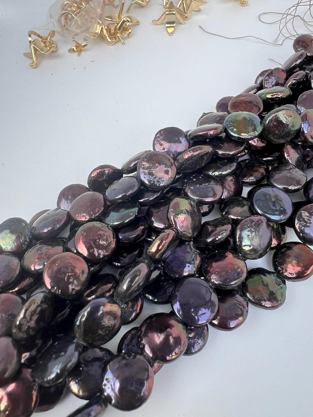 AA+ 11-12mm 12-13mm hot peacock blue Coin Pearl, 15" full strand 32~35pc, Rainbow Peacock with metallic tone Genuine coin pearl, KC3046 NEW