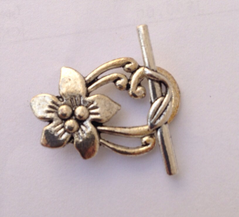 Tibet Silver Flower Clasp, 30mm beading clasp toggle,  Jewelry Findings Supplies clasp vintage silver #FDC012 SALE SALE