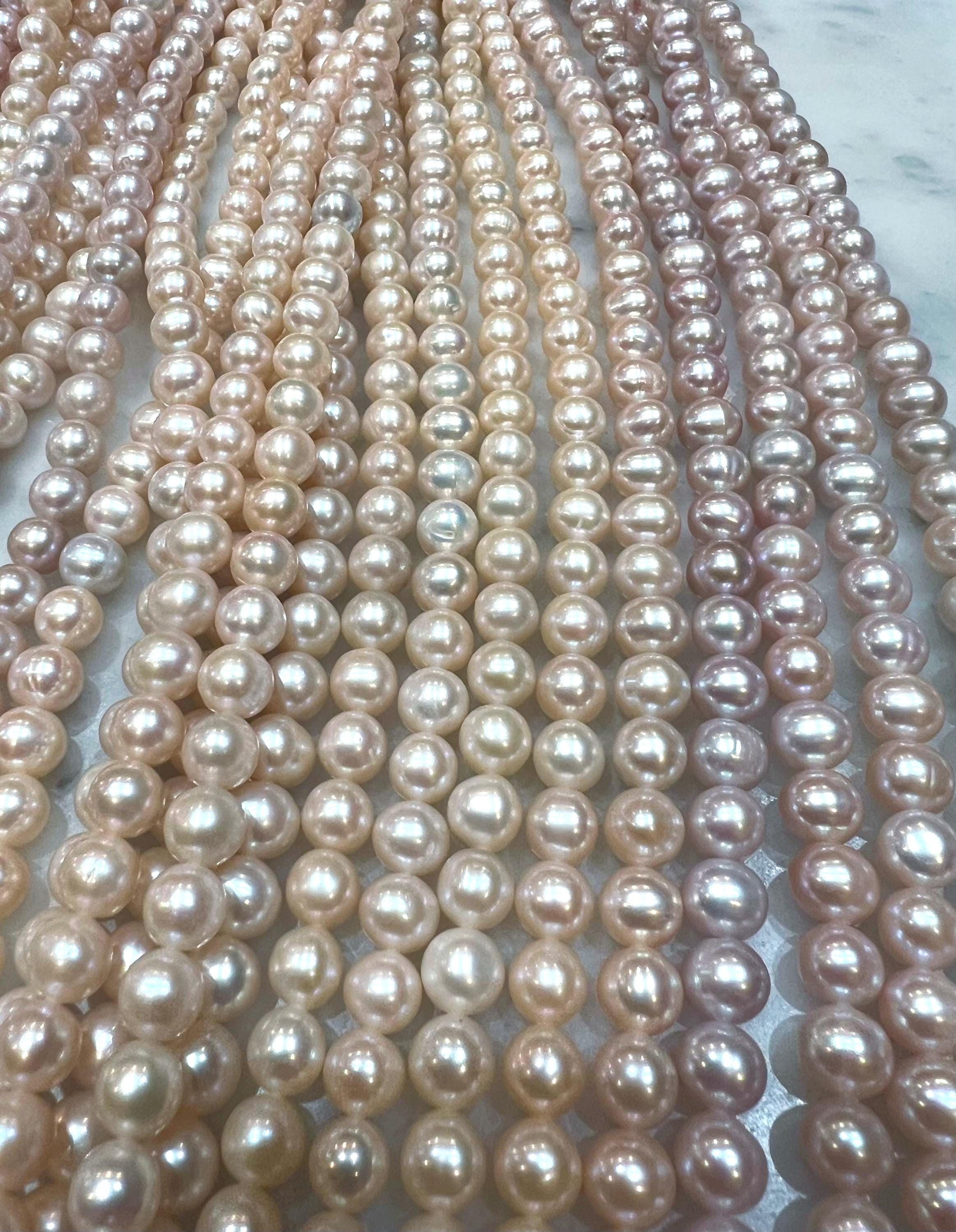 AA 8-9mm Natural color Freshwater Pearl Champagne lavender Round off  Pearl, 15" full strand loose pearl beads for DIY jewelry-- New #RS2005