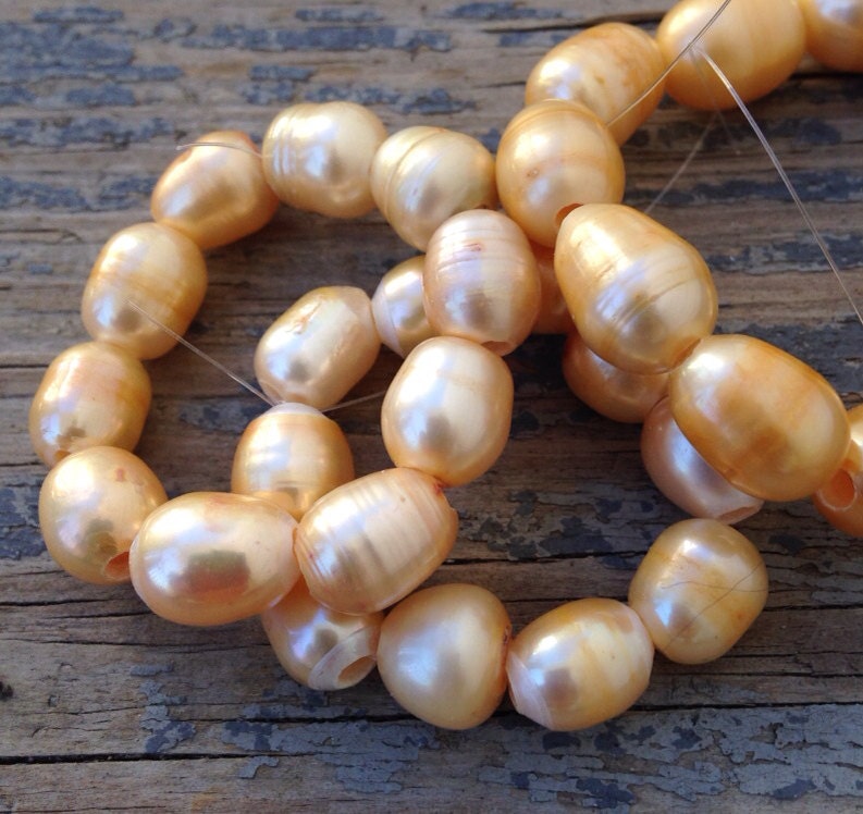 Large Hole Pearl Freshwater Pearls 2.5mm light champagne peach color nugget pearl 8mm X 9-10mm 10 Pc baoroque Rice Pearl , wholesale #LH8050