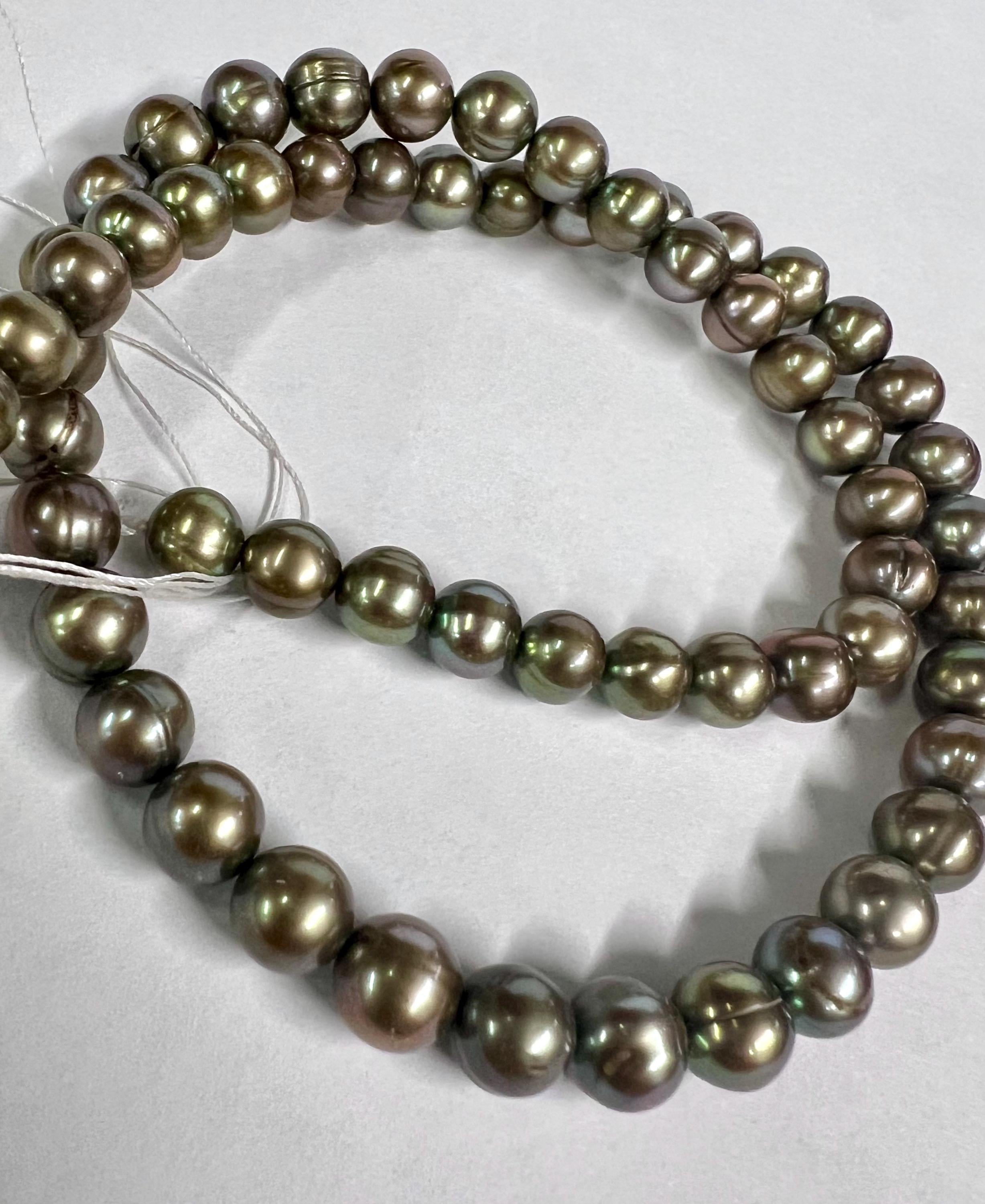 7mm round Metalic olive green Freshwater Pearl round potato pearl Vintage Sea water Green pearl 15" Strand 55+pc loose pearl beads #RS2051A