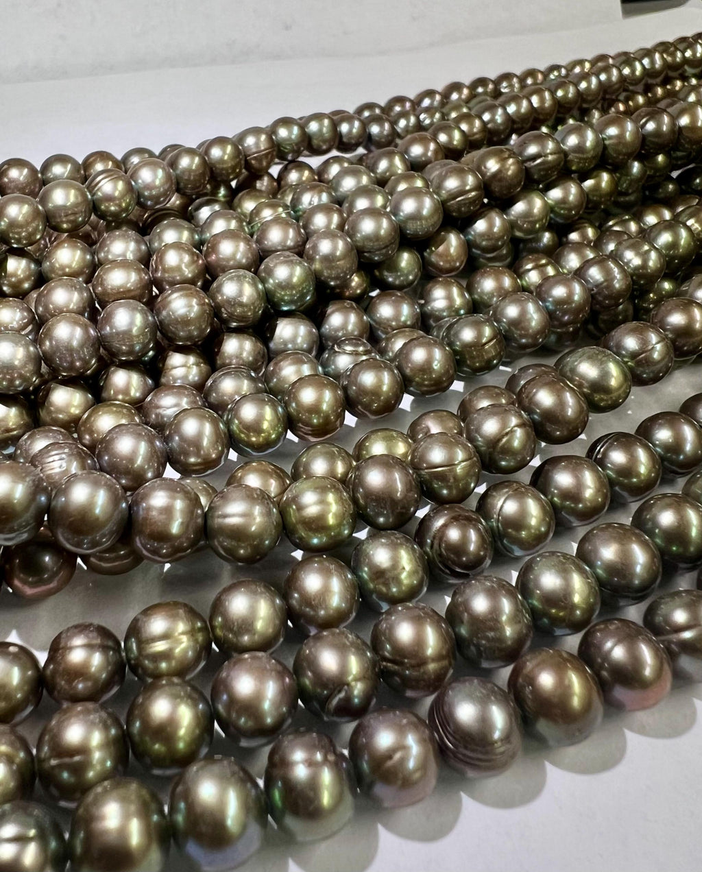 7mm round Metalic olive green Freshwater Pearl round potato pearl Vintage Sea water Green pearl 15" Strand 55+pc loose pearl beads #RS2051A
