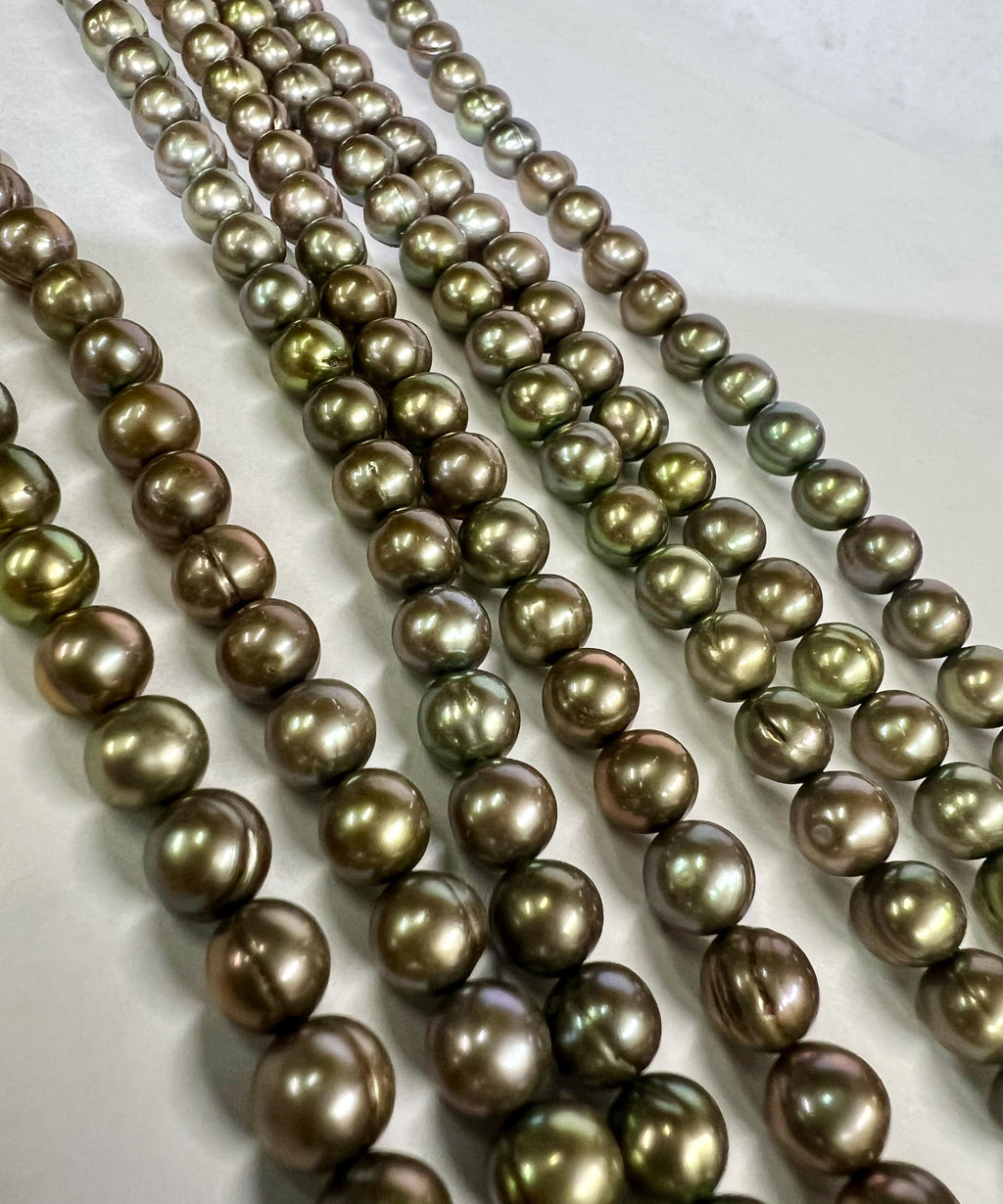 7mm round Metalic olive green Freshwater Pearl round potato pearl Vintage Sea water Green pearl 15" Strand 55+pc loose pearl beads #RS2051A