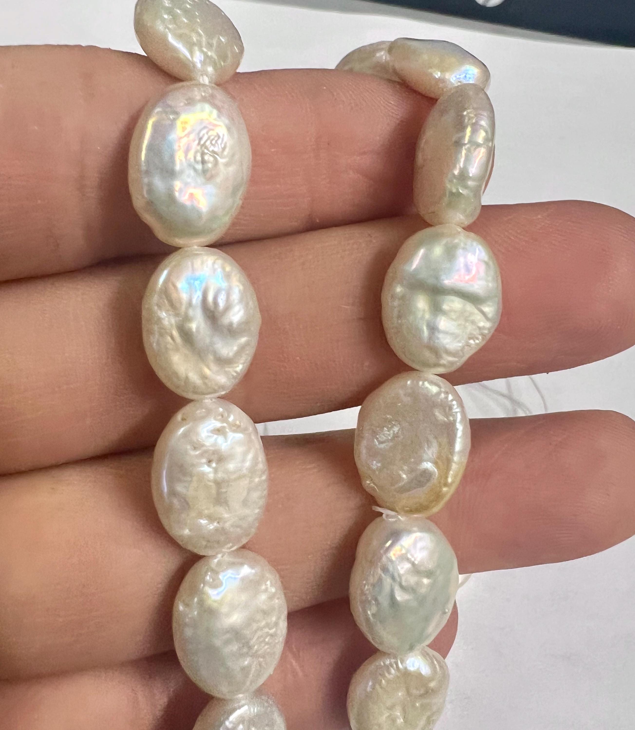 10-11mmX13-15mm oval Coin pearl 7.5" half strand AA quality Luster Ivory White Genuine Freshwater Coin Pearl 15Pc NEW decent quality KC3045