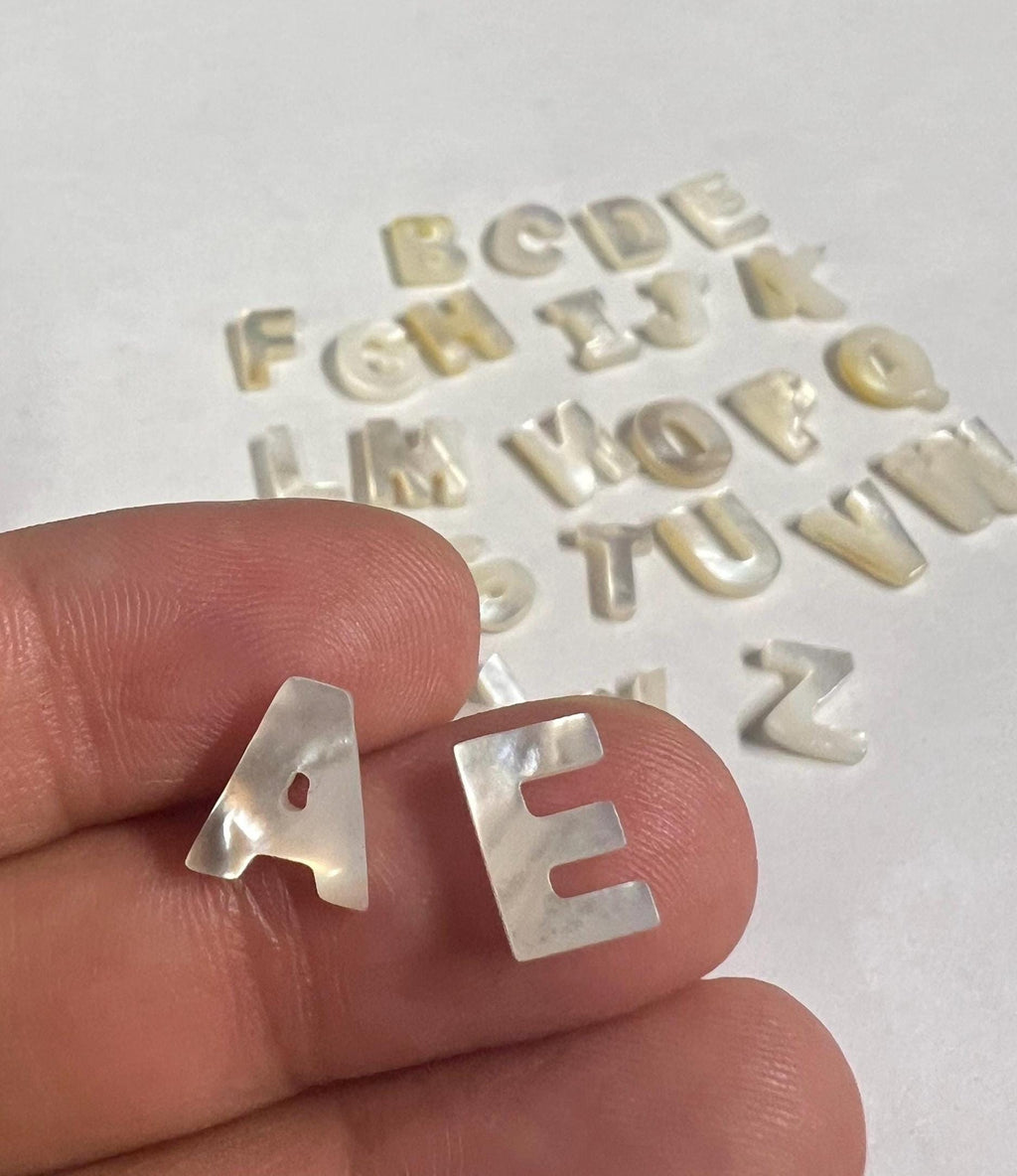 1 PC Mother of Pearl initial Beads, natural Ivory White Mother Of Pearl initial Letter Beads, white shell Charm, Raw mother of pearl A to Z